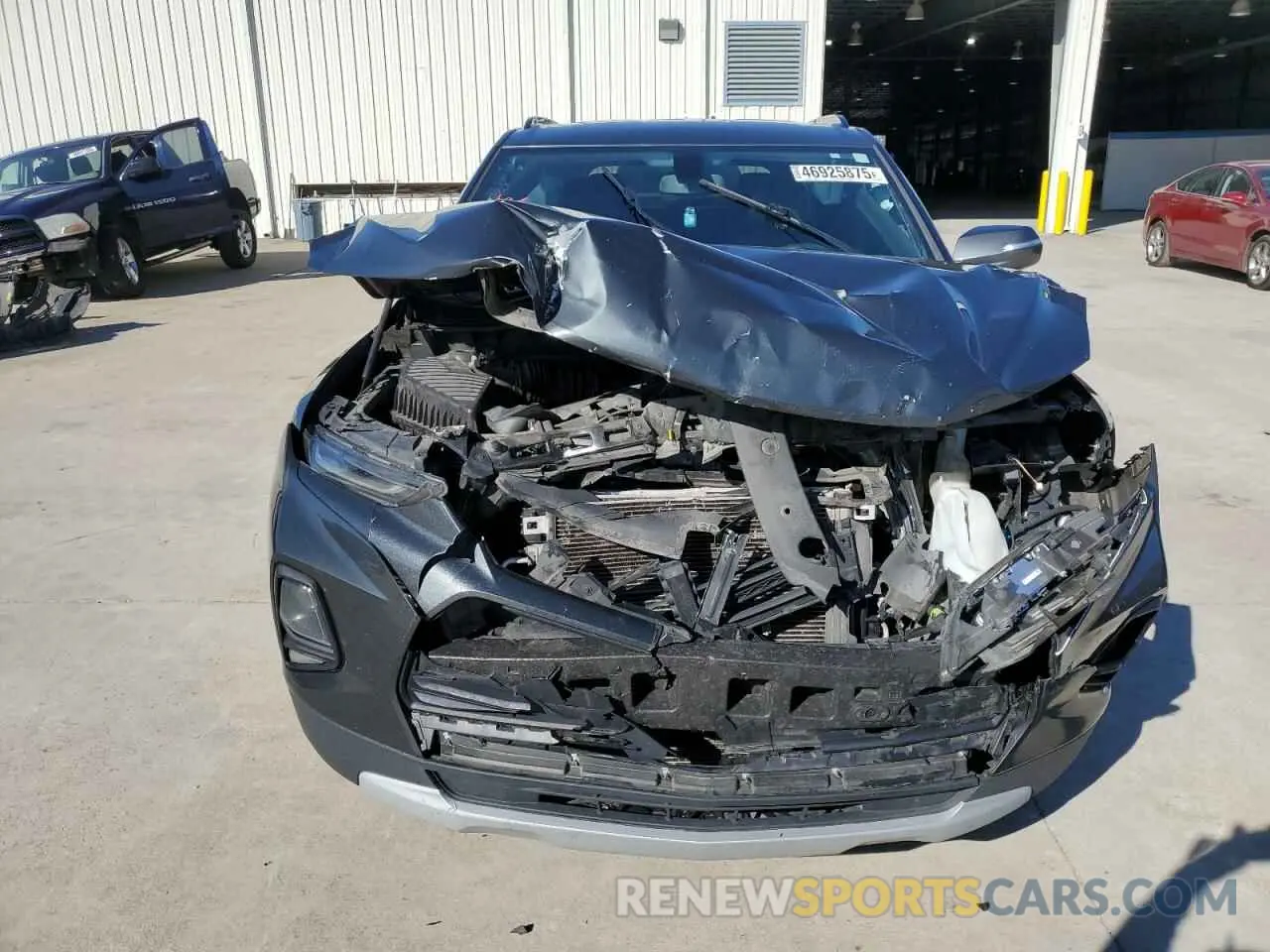 5 Photograph of a damaged car 3GNKBBRA6KS676885 CHEVROLET BLAZER 2019