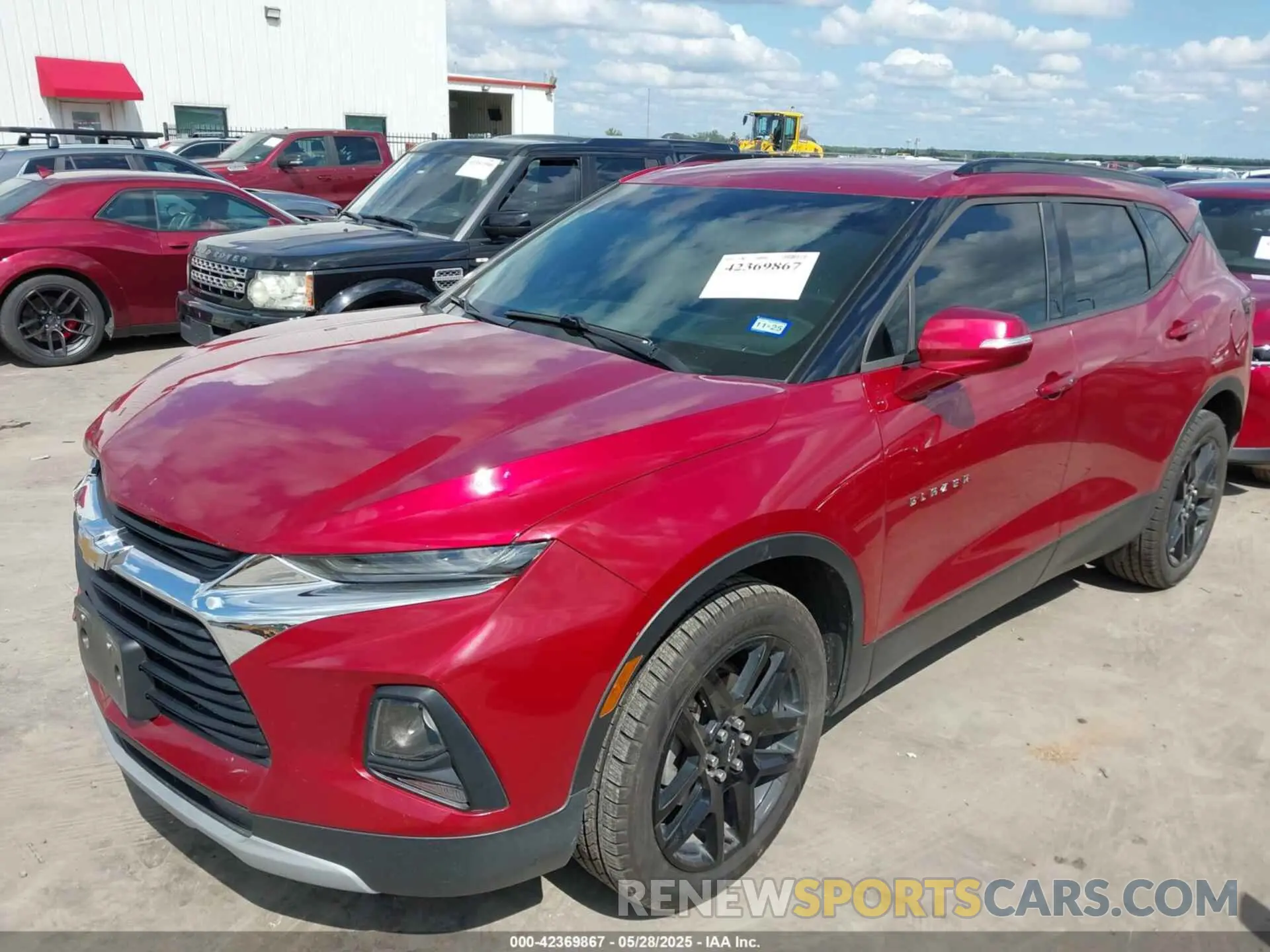 2 Photograph of a damaged car 3GNKBCRS2KS684397 CHEVROLET BLAZER 2019