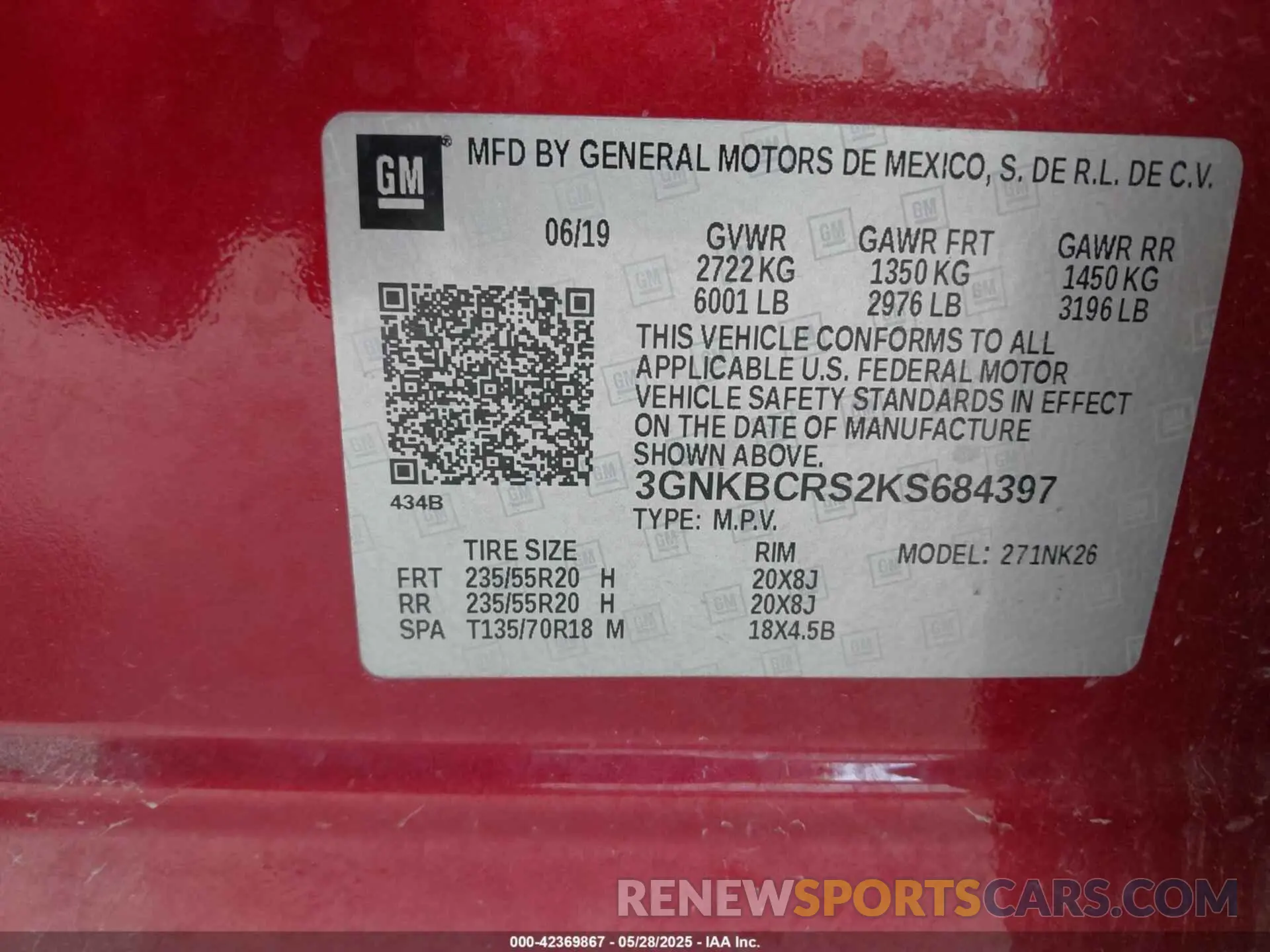 9 Photograph of a damaged car 3GNKBCRS2KS684397 CHEVROLET BLAZER 2019