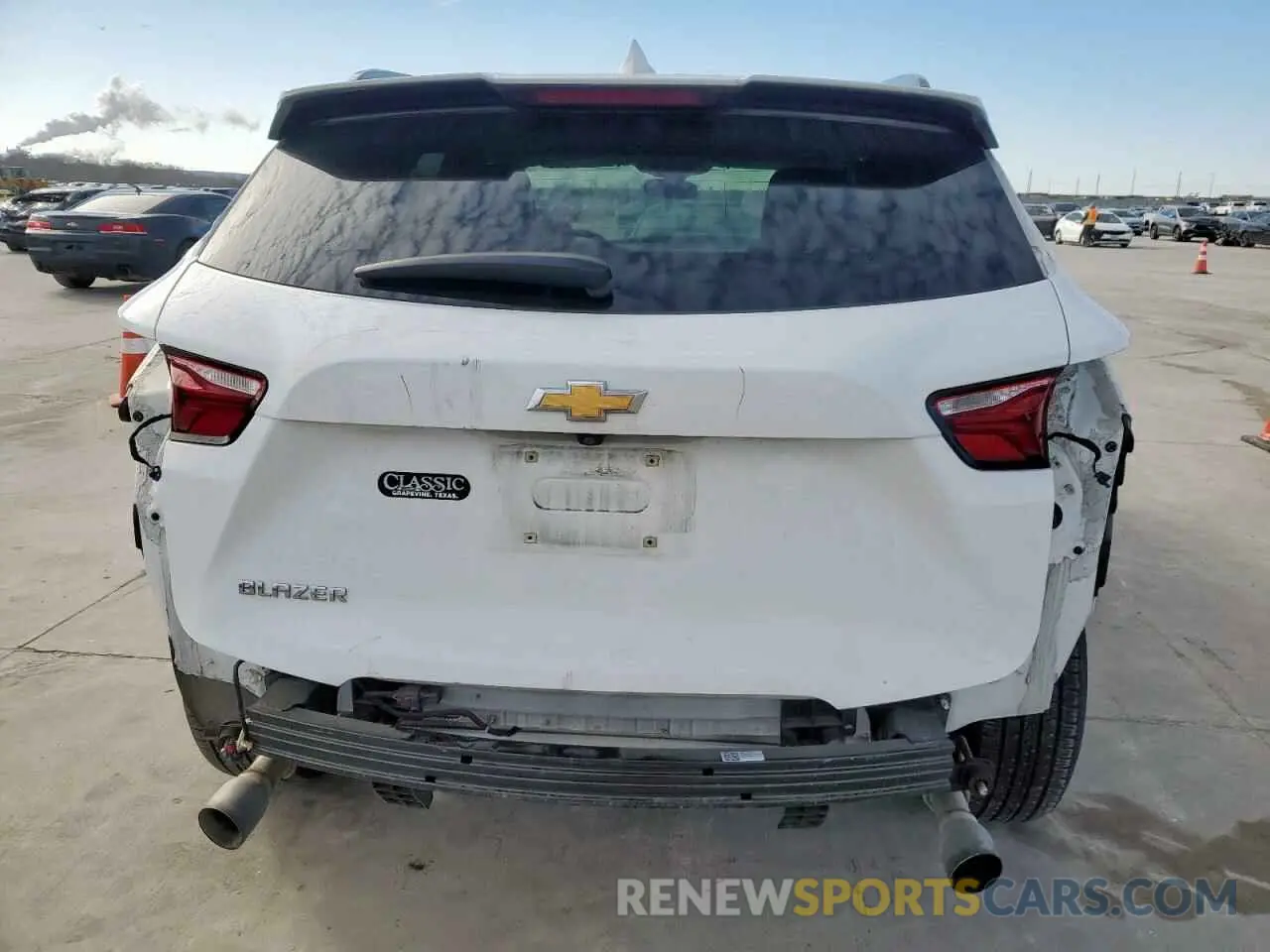 6 Фотография поврежденного автомобиля 3GNKBCRS5KS688069 CHEVROLET BLAZER 2019