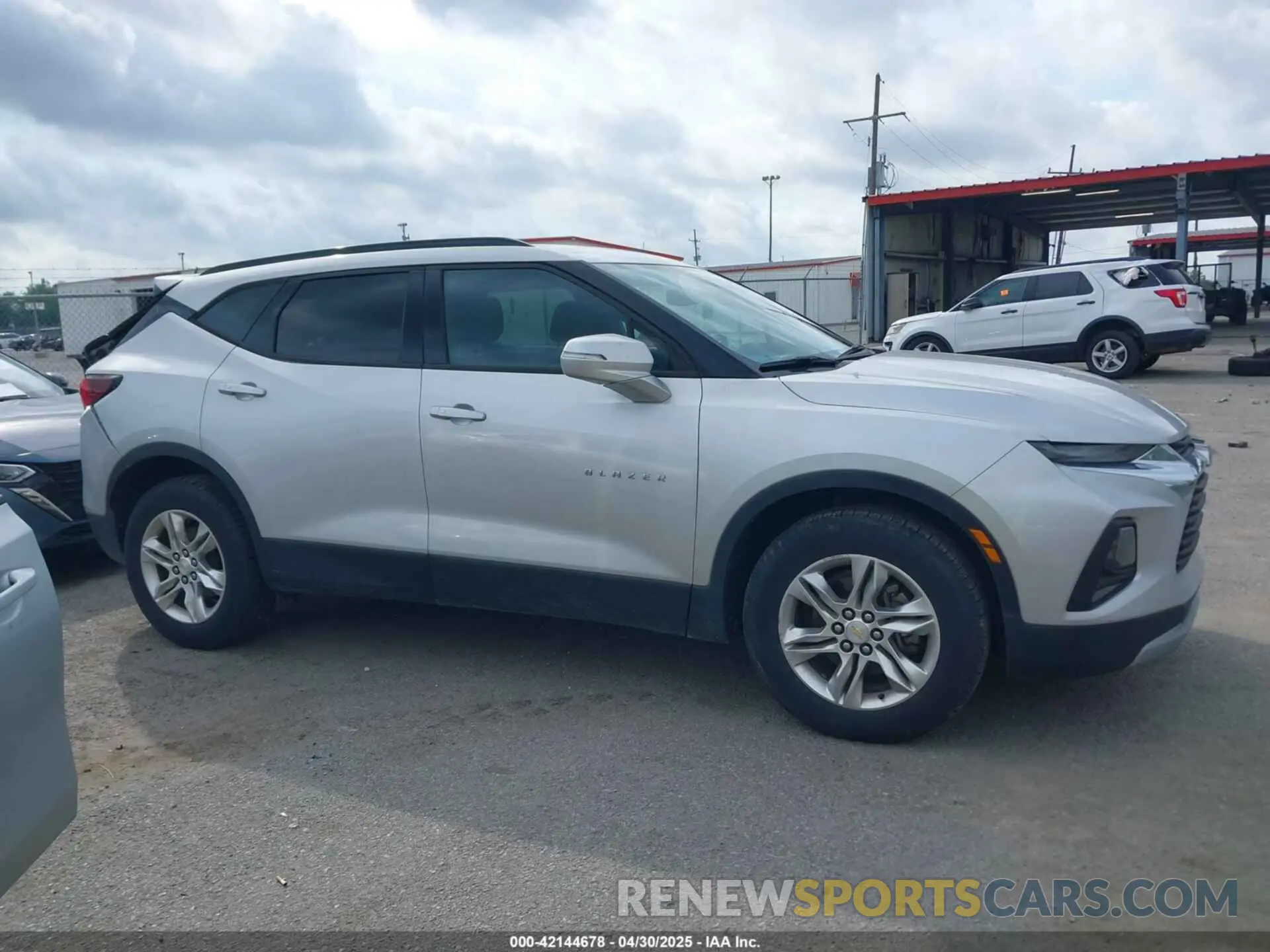 13 Photograph of a damaged car 3GNKBCRS8KS657026 CHEVROLET BLAZER 2019