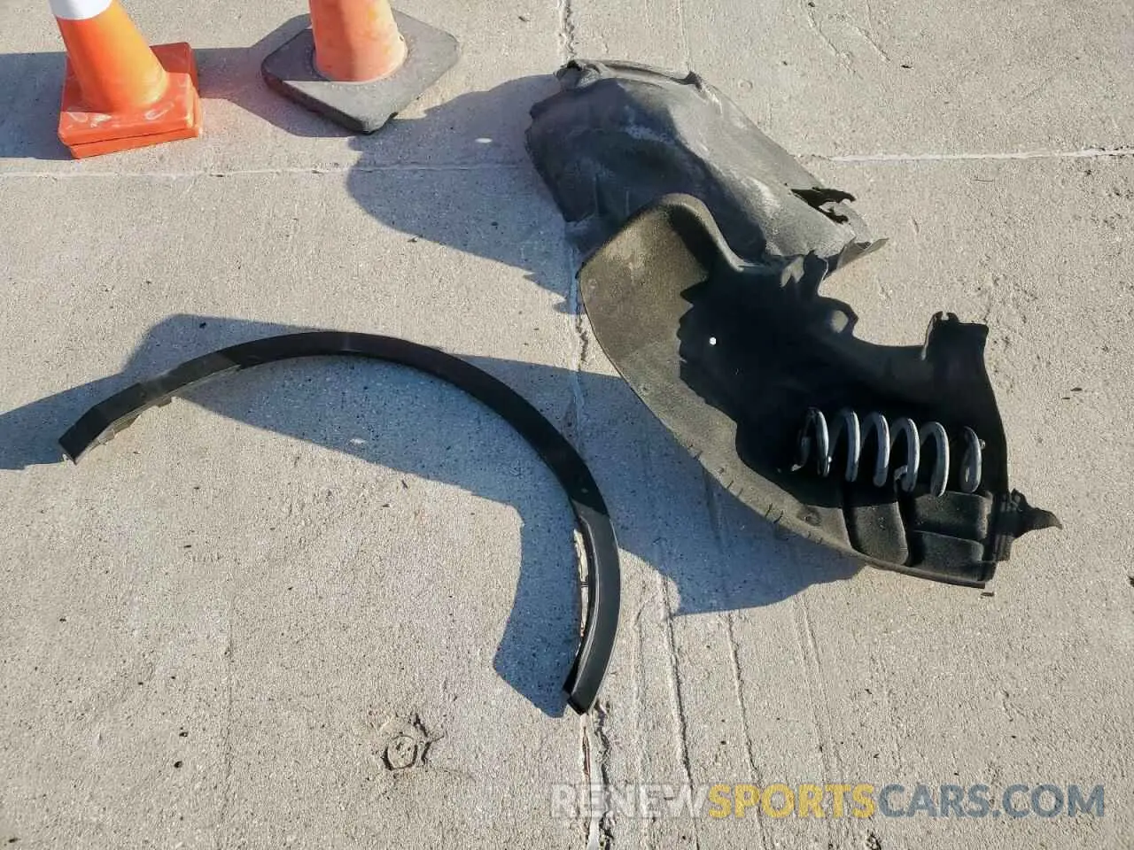13 Photograph of a damaged car 3GNKBCRS8KS697574 CHEVROLET BLAZER 2019