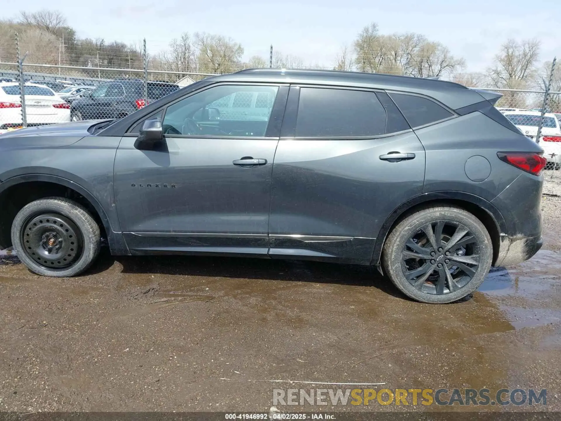 14 Photograph of a damaged car 3GNKBERS2K5694793 CHEVROLET BLAZER 2019
