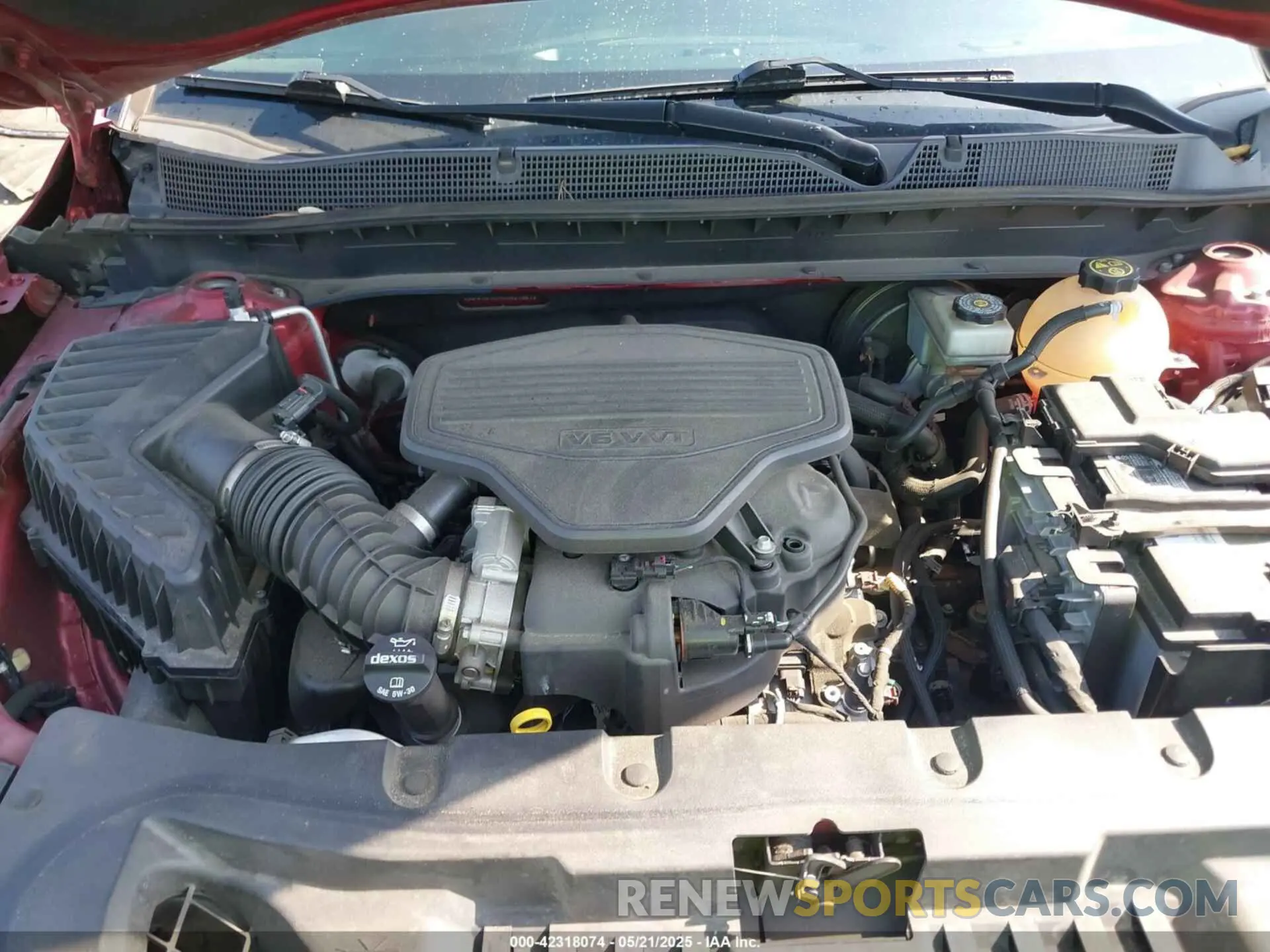 10 Photograph of a damaged car 3GNKBERS4KS621667 CHEVROLET BLAZER 2019