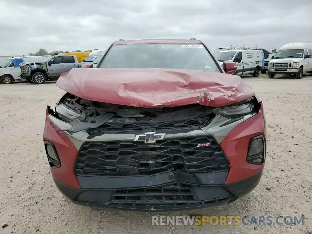 5 Photograph of a damaged car 3GNKBERS5KS681604 CHEVROLET BLAZER 2019