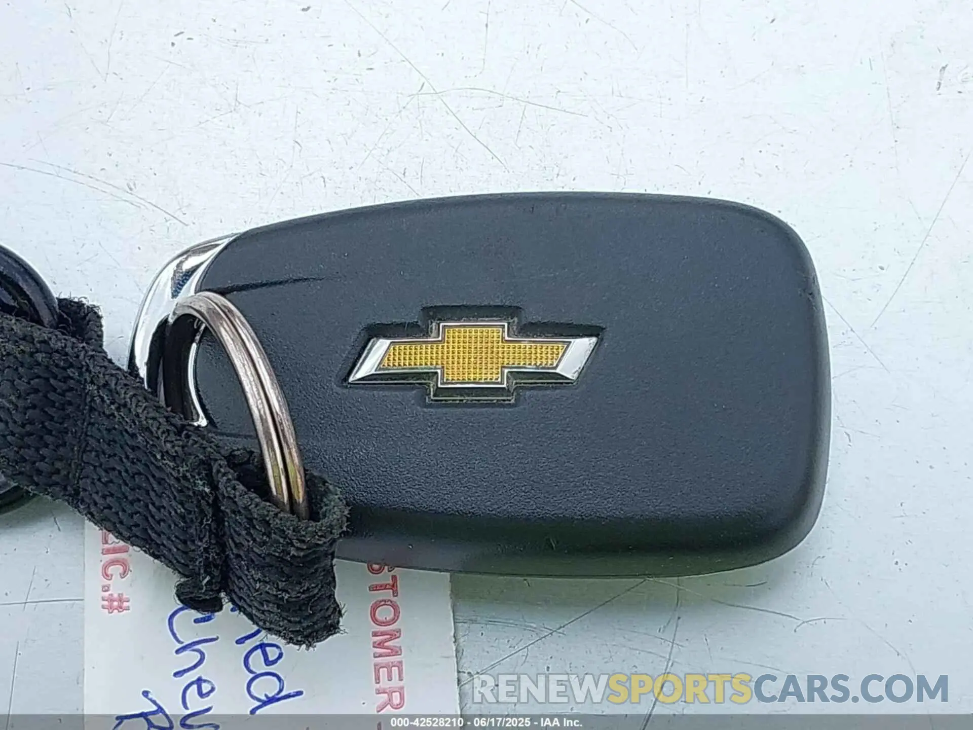 11 Photograph of a damaged car 3GNKBFRS0KS694315 CHEVROLET BLAZER 2019