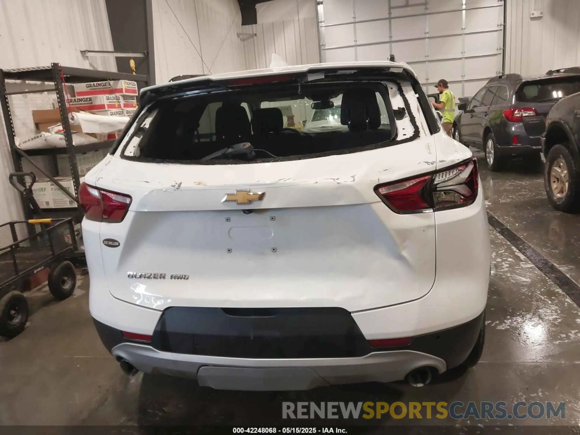 16 Photograph of a damaged car 3GNKBGRS2KS694189 CHEVROLET BLAZER 2019