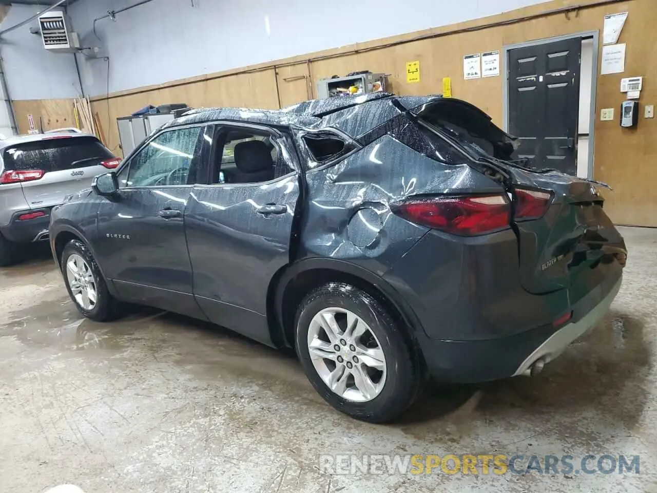 2 Photograph of a damaged car 3GNKBGRS3KS653585 CHEVROLET BLAZER 2019