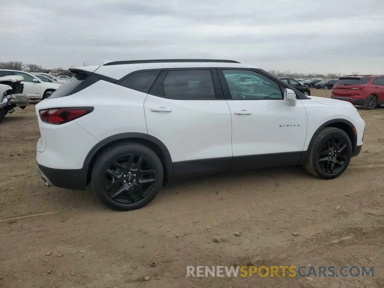 3 Photograph of a damaged car 3GNKBGRS5KS650445 CHEVROLET BLAZER 2019