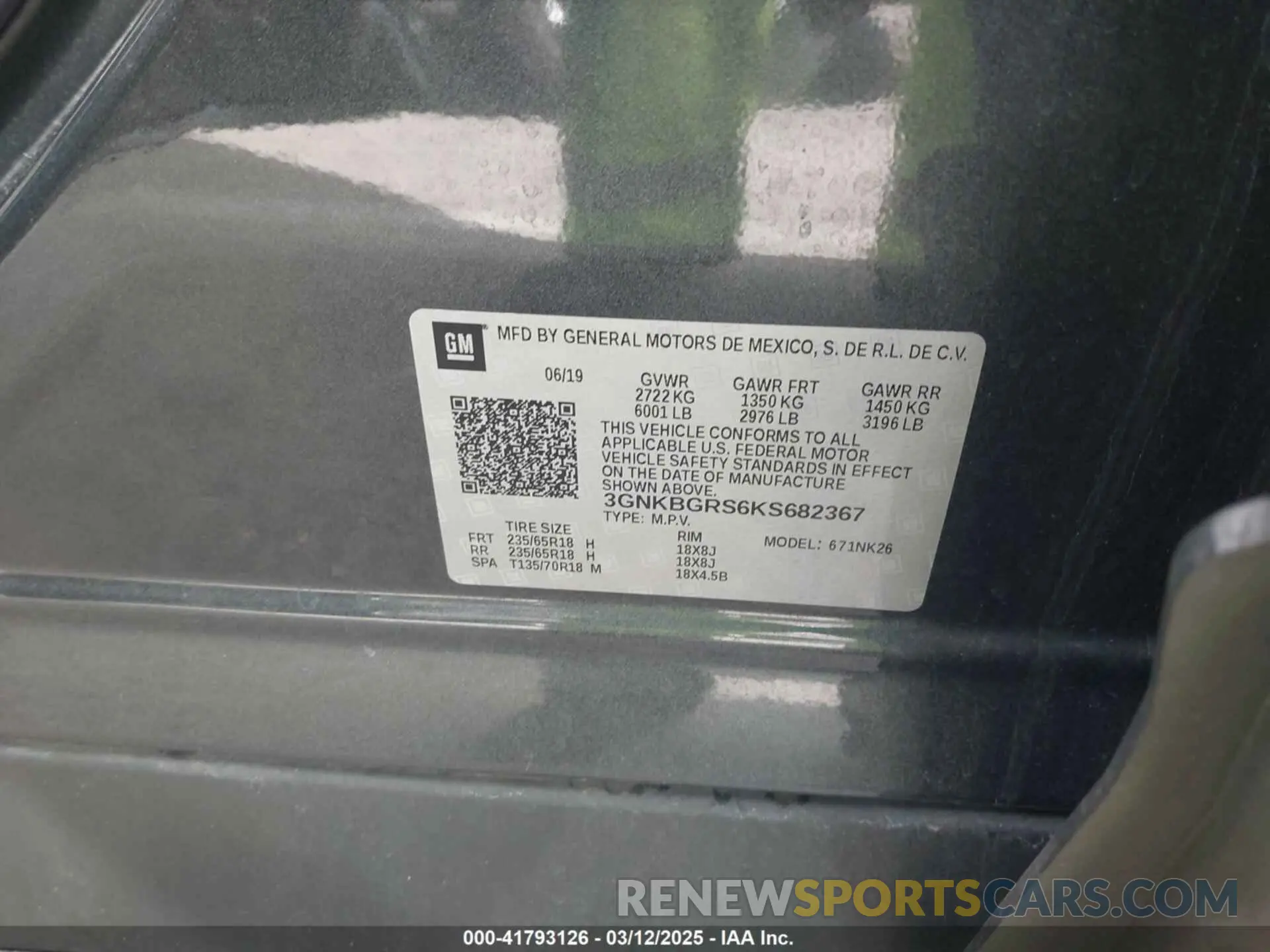 9 Photograph of a damaged car 3GNKBGRS6KS682367 CHEVROLET BLAZER 2019