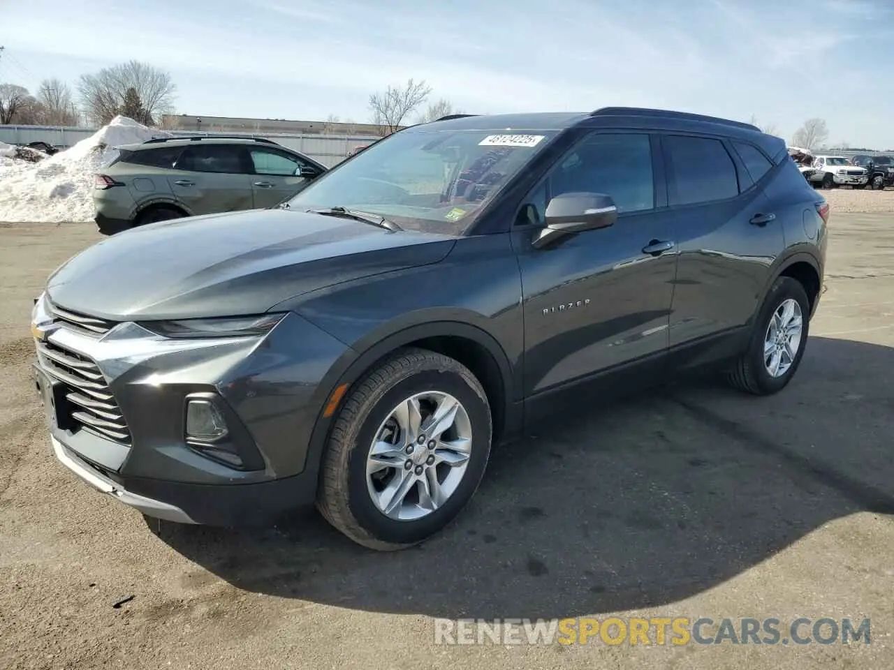1 Фотография поврежденного автомобиля 3GNKBGRS8KS585235 CHEVROLET BLAZER 2019
