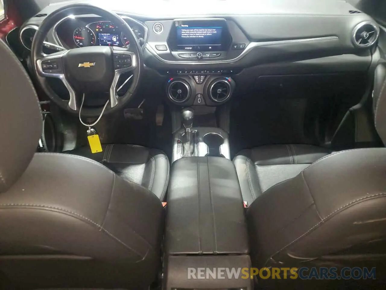 8 Photograph of a damaged car 3GNKBHRS0KS685108 CHEVROLET BLAZER 2019