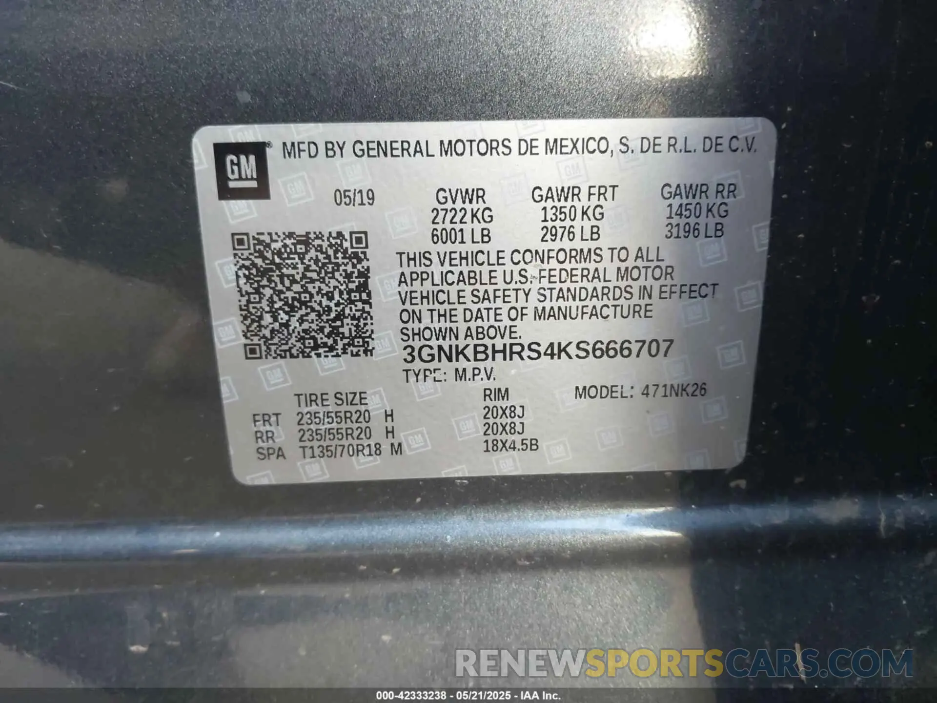 9 Photograph of a damaged car 3GNKBHRS4KS666707 CHEVROLET BLAZER 2019