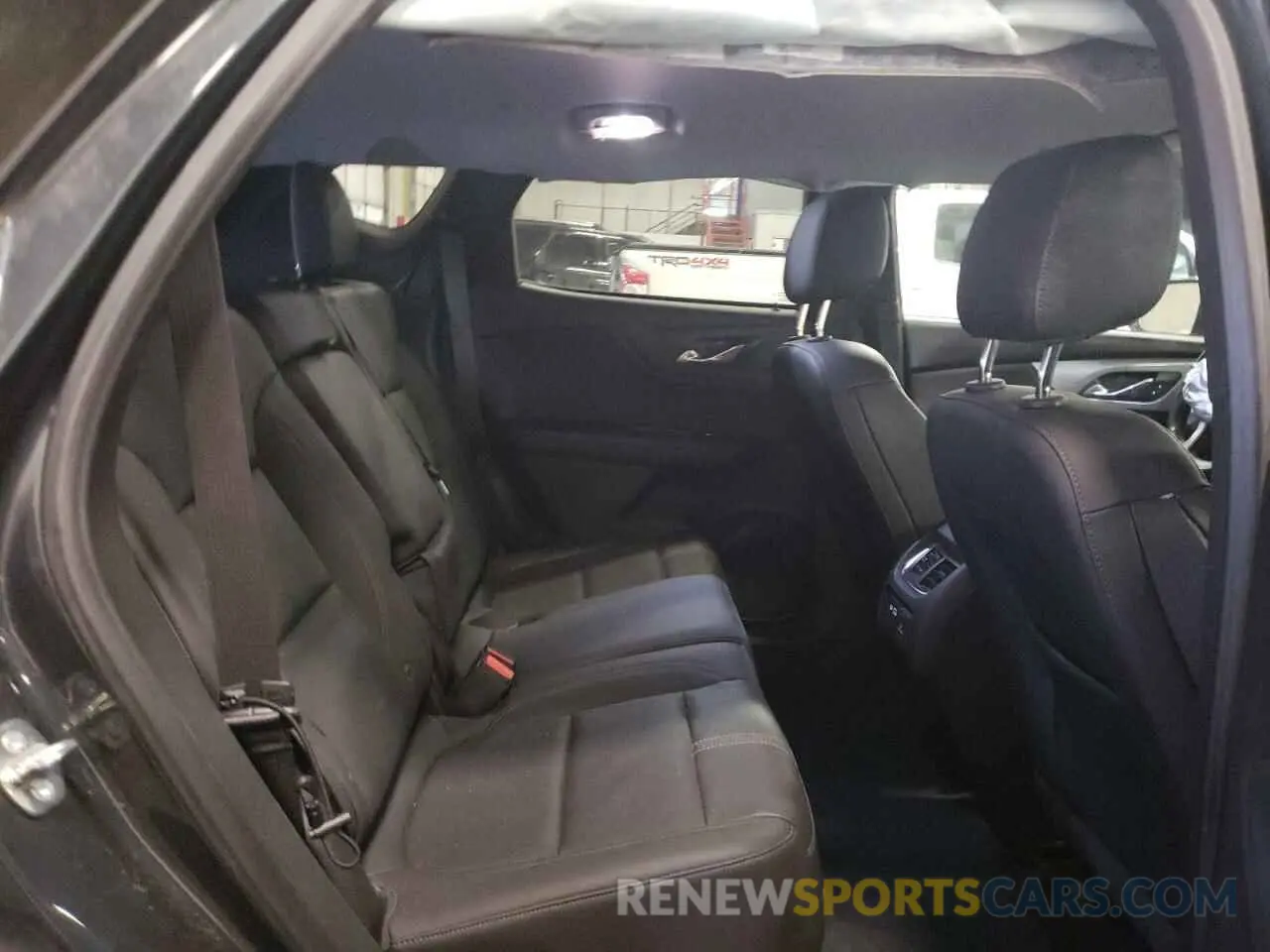 11 Photograph of a damaged car 3GNKBHRS9KS689884 CHEVROLET BLAZER 2019