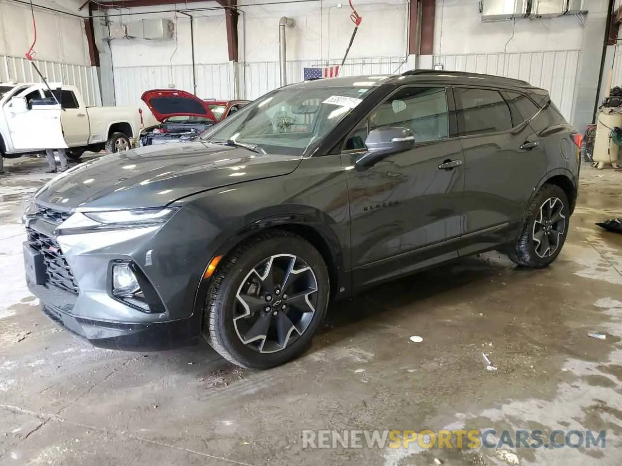 1 Фотография поврежденного автомобиля 3GNKBJRS1KS662752 CHEVROLET BLAZER 2019