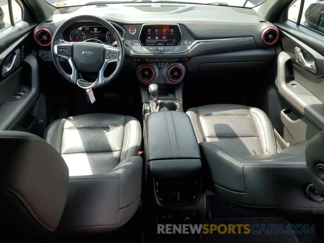 8 Photograph of a damaged car 3GNKBJRS2KS565866 CHEVROLET BLAZER 2019