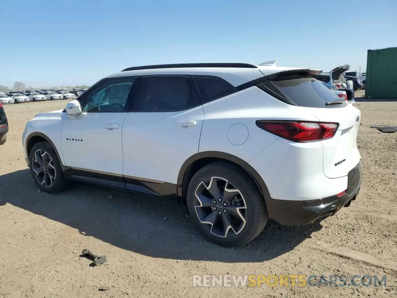 2 Фотография поврежденного автомобиля 3GNKBJRS4KS566498 CHEVROLET BLAZER 2019