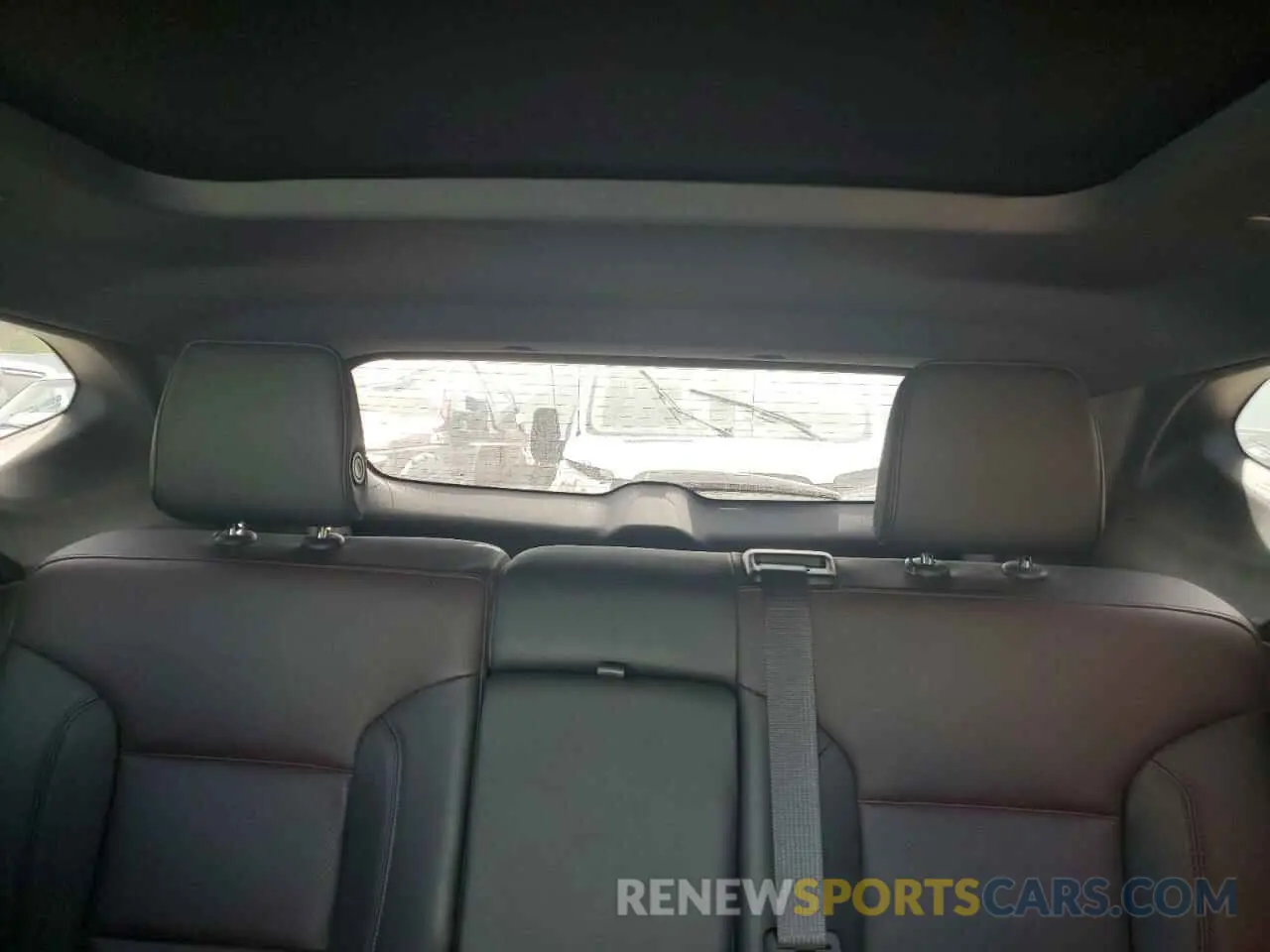10 Photograph of a damaged car 3GNKBJRS5KS678615 CHEVROLET BLAZER 2019