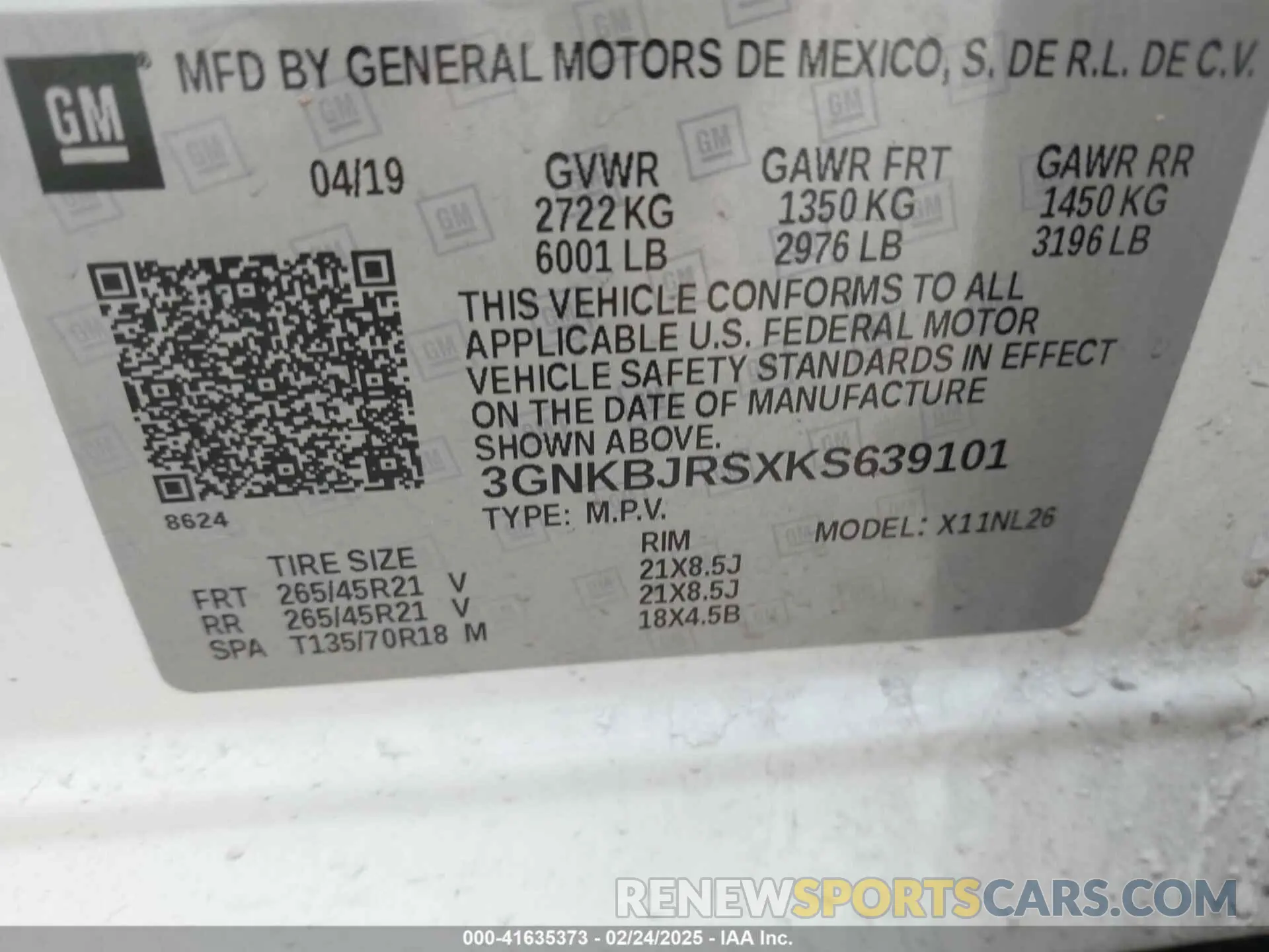 9 Photograph of a damaged car 3GNKBJRSXKS639101 CHEVROLET BLAZER 2019