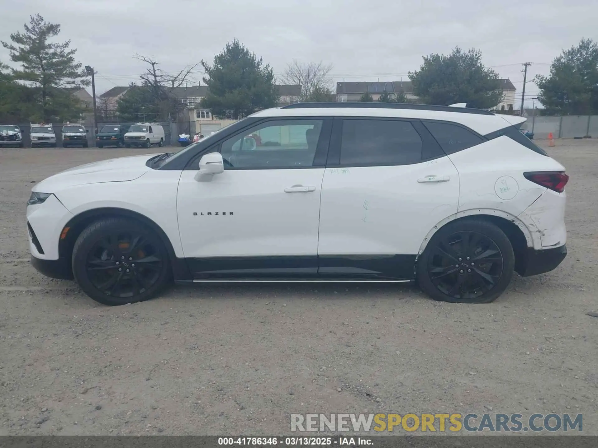 14 Photograph of a damaged car 3GNKBJRSXKS687147 CHEVROLET BLAZER 2019