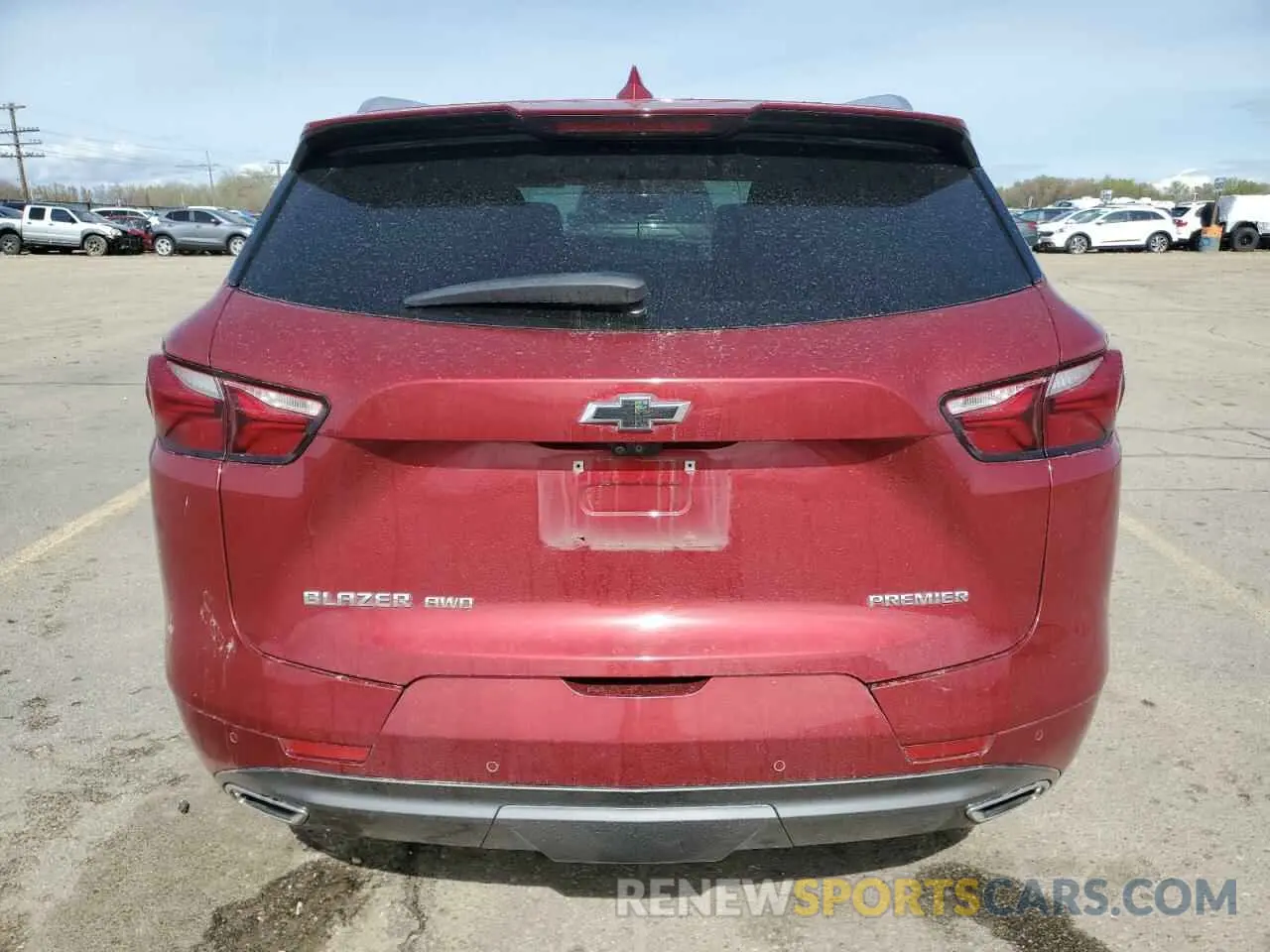 6 Photograph of a damaged car 3GNKBKRS2KS675354 CHEVROLET BLAZER 2019