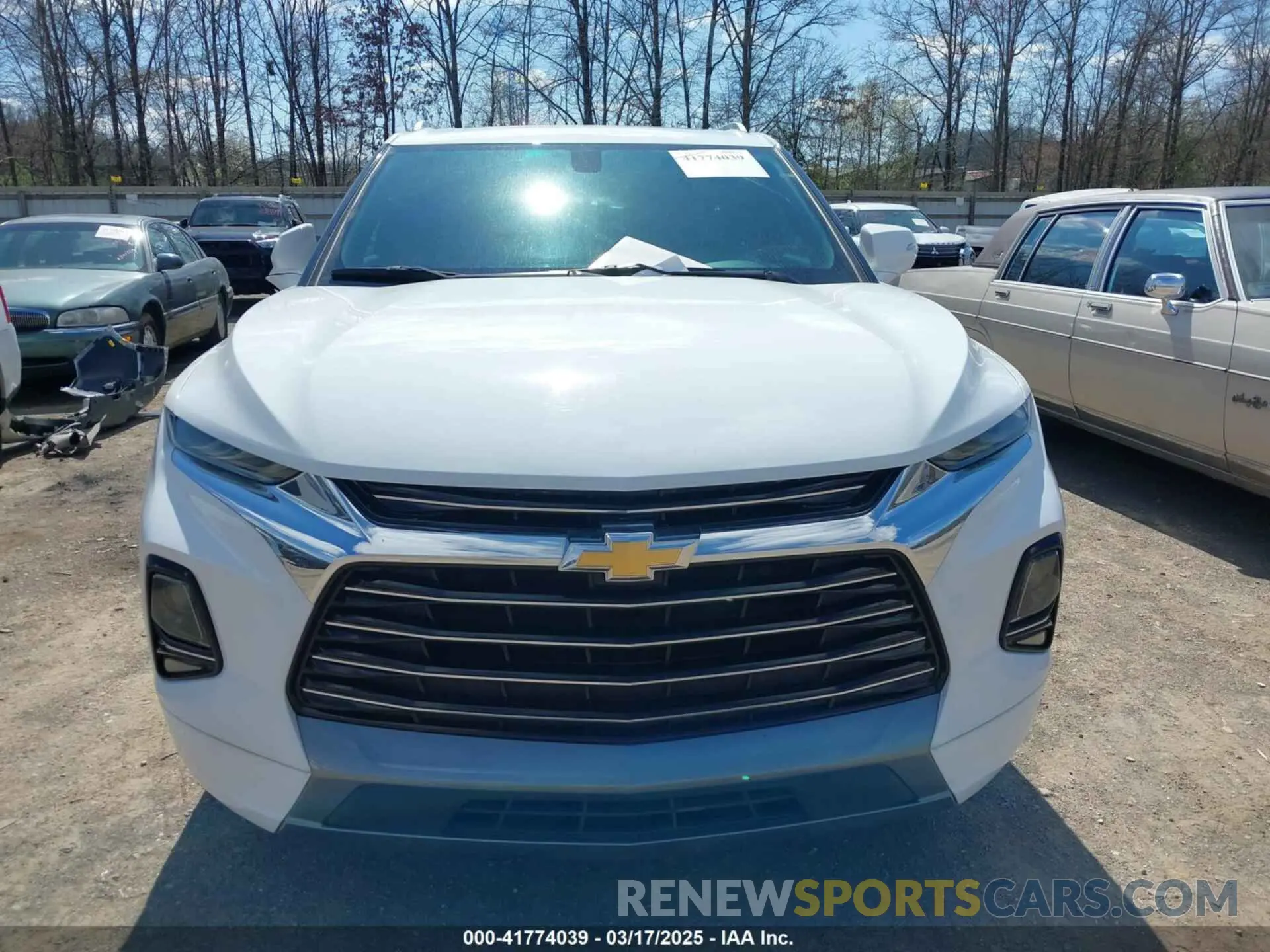12 Photograph of a damaged car 3GNKBKRS3KS701640 CHEVROLET BLAZER 2019