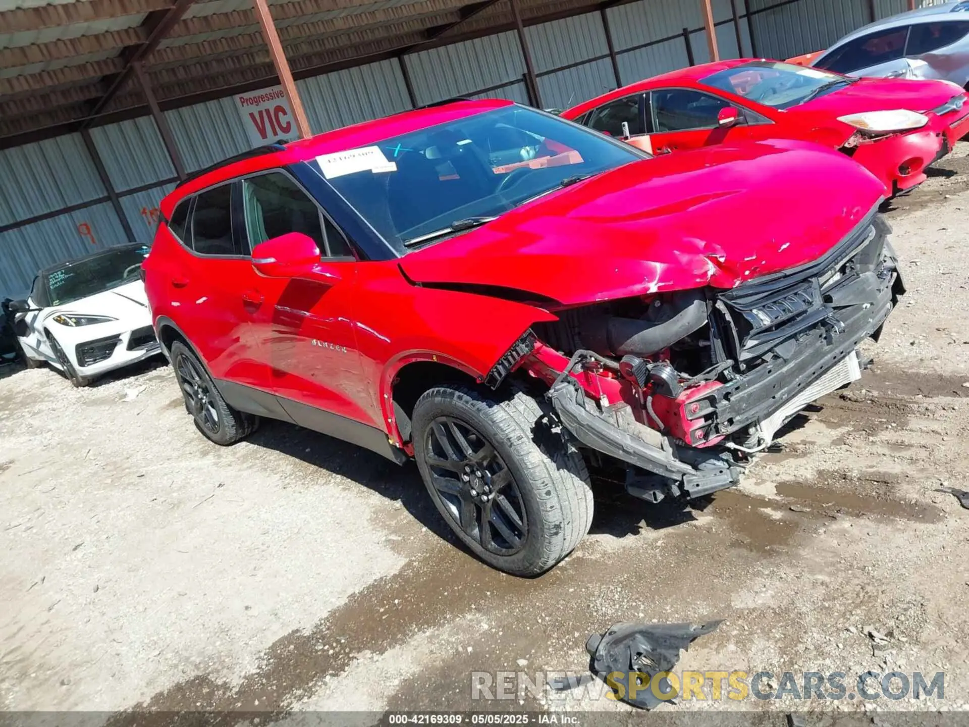1 Photograph of a damaged car 3GNKBBRA0LS589890 CHEVROLET BLAZER 2020
