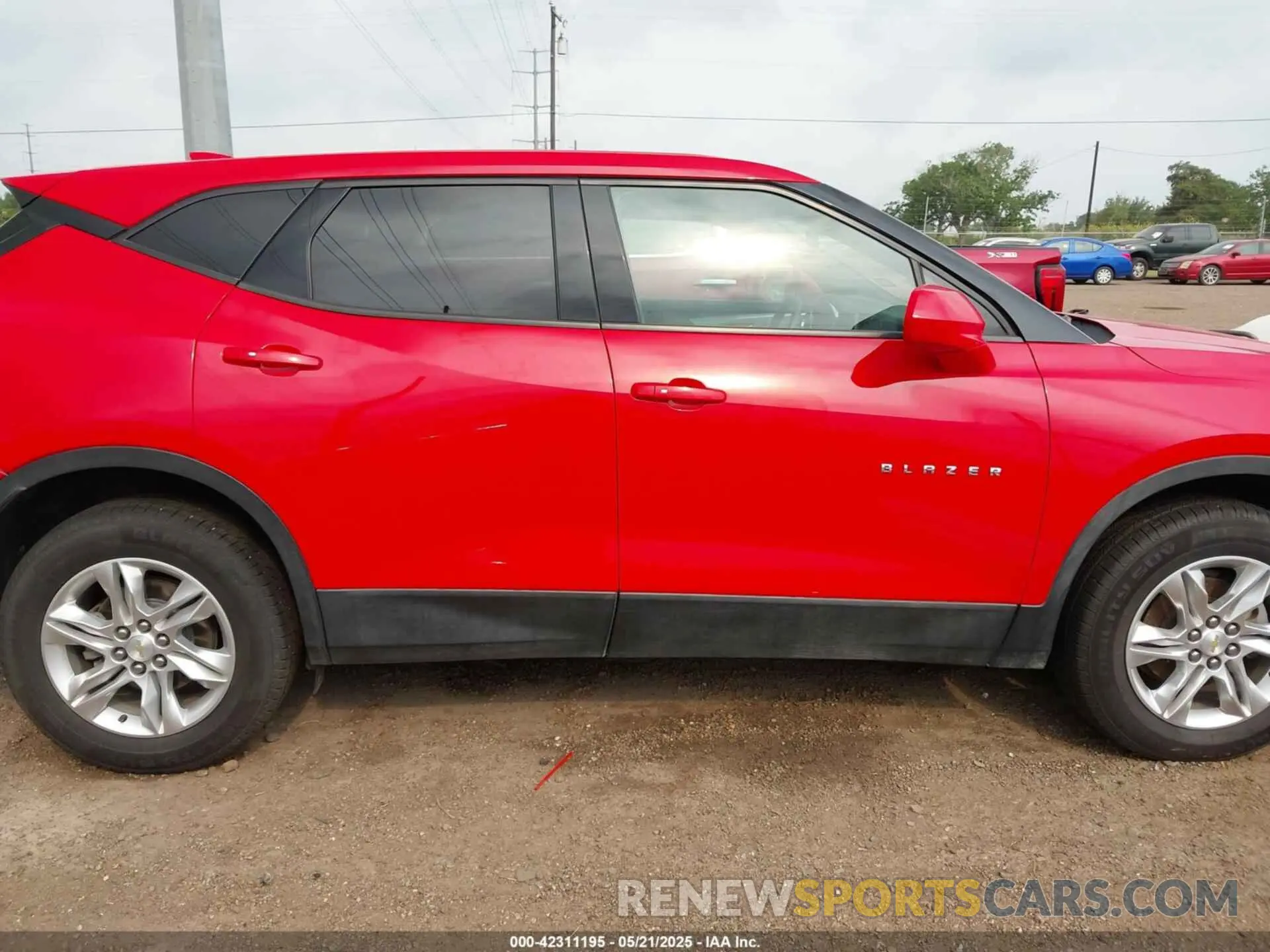 13 Фотография поврежденного автомобиля 3GNKBBRA2LS699128 CHEVROLET BLAZER 2020
