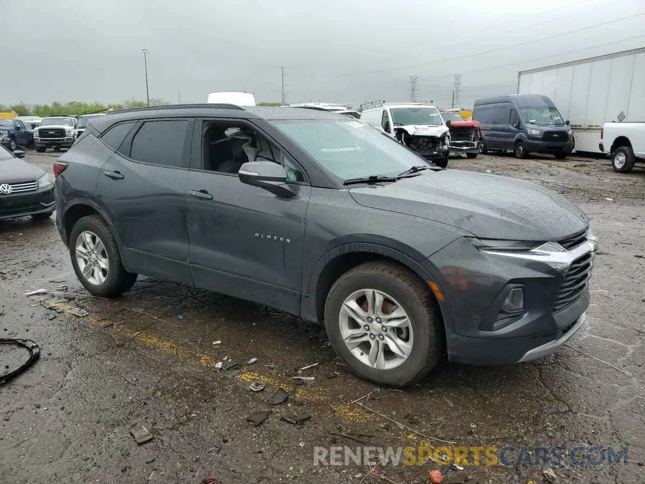 4 Photograph of a damaged car 3GNKBBRA3LS663819 CHEVROLET BLAZER 2020