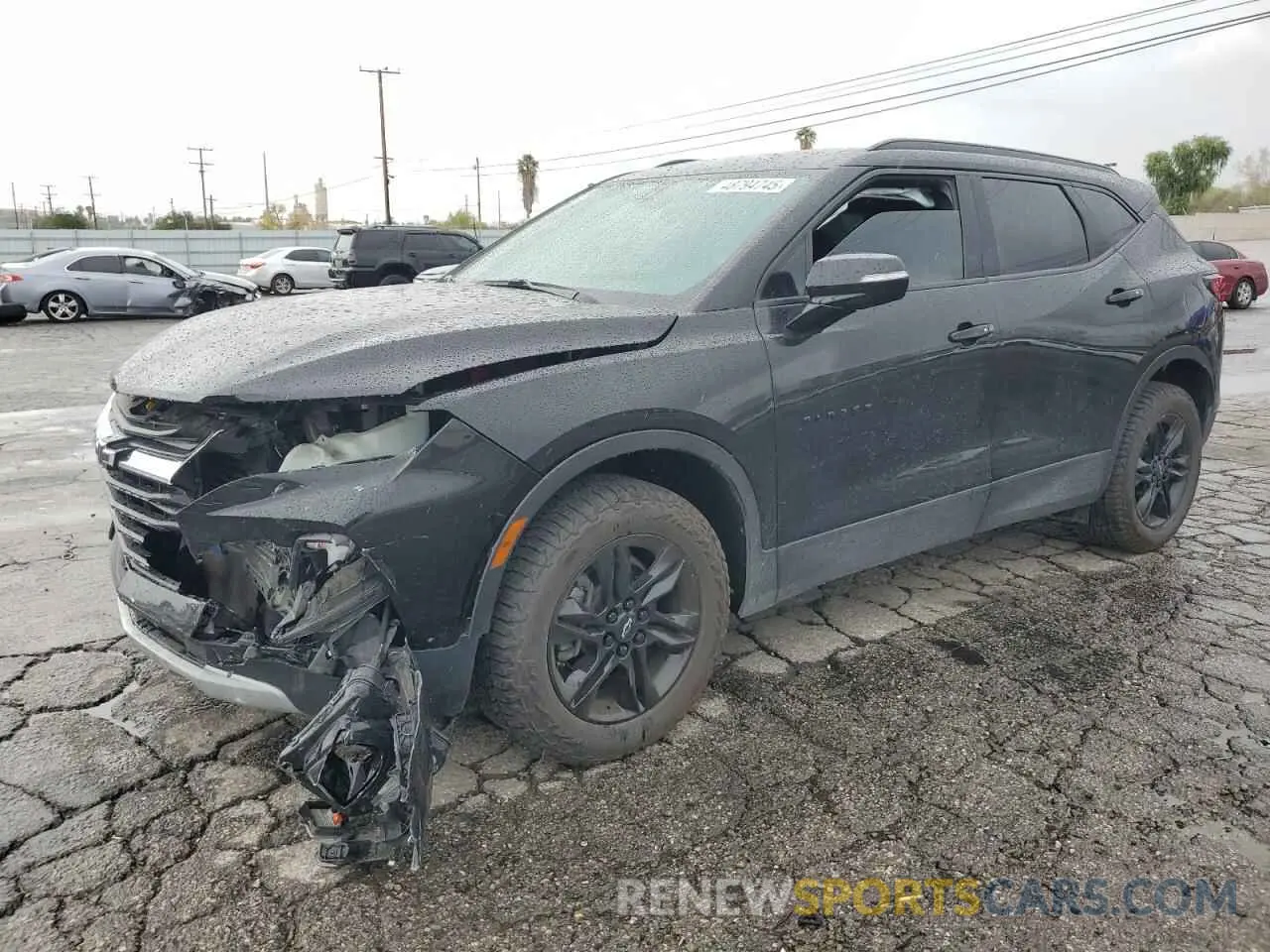 1 Photograph of a damaged car 3GNKBBRA4LS692861 CHEVROLET BLAZER 2020
