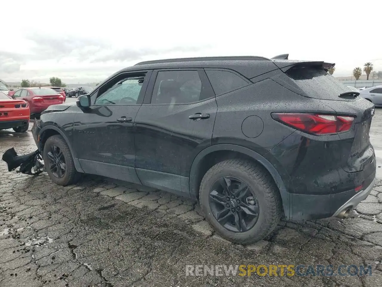 2 Photograph of a damaged car 3GNKBBRA4LS692861 CHEVROLET BLAZER 2020