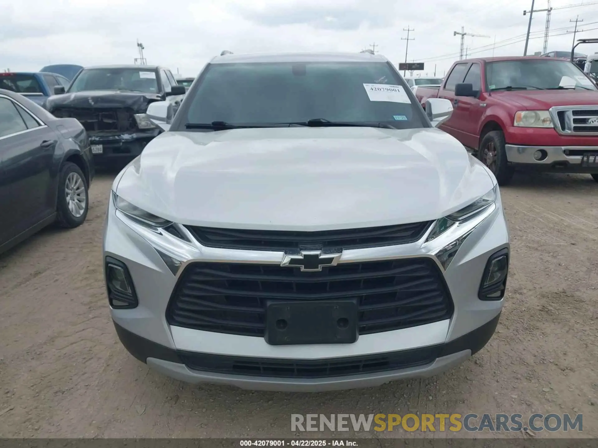 12 Фотография поврежденного автомобиля 3GNKBBRA6LS563522 CHEVROLET BLAZER 2020