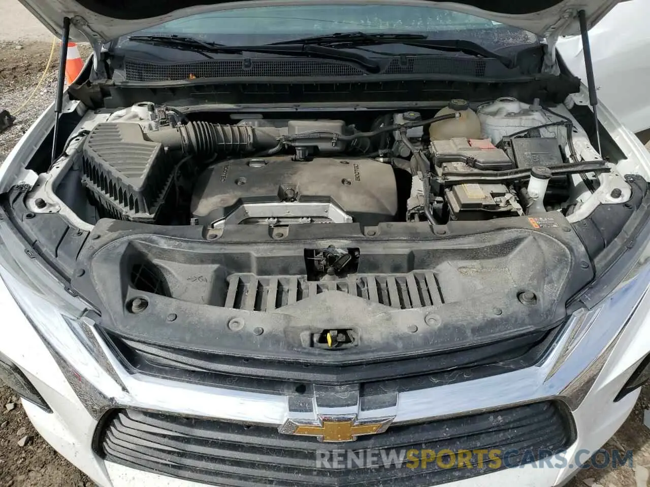 12 Photograph of a damaged car 3GNKBBRA6LS572656 CHEVROLET BLAZER 2020