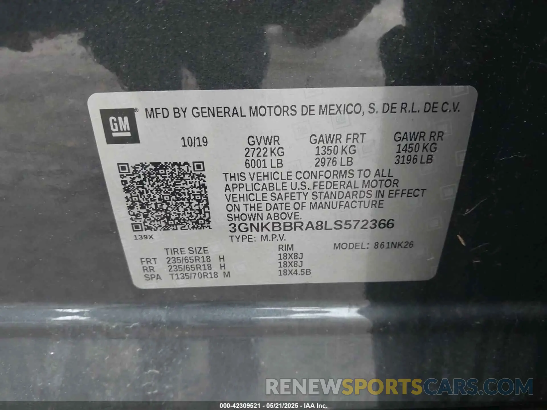 9 Photograph of a damaged car 3GNKBBRA8LS572366 CHEVROLET BLAZER 2020
