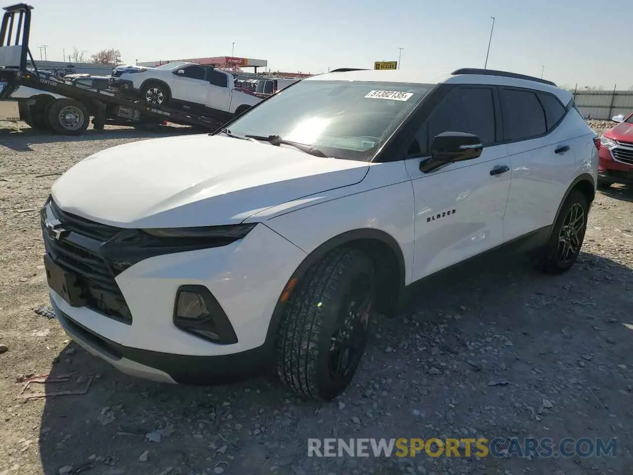 1 Photograph of a damaged car 3GNKBCR46LS649929 CHEVROLET BLAZER 2020