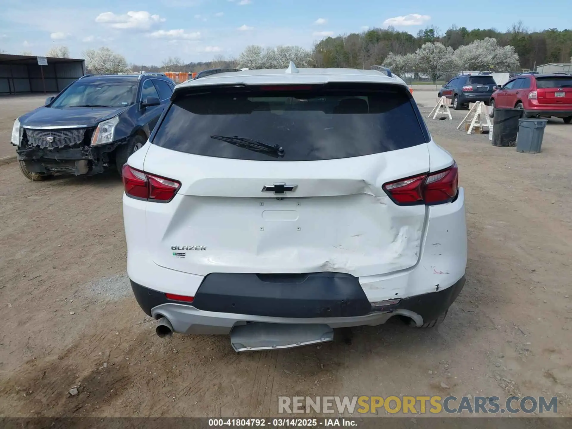 16 Photograph of a damaged car 3GNKBCR49LS654753 CHEVROLET BLAZER 2020