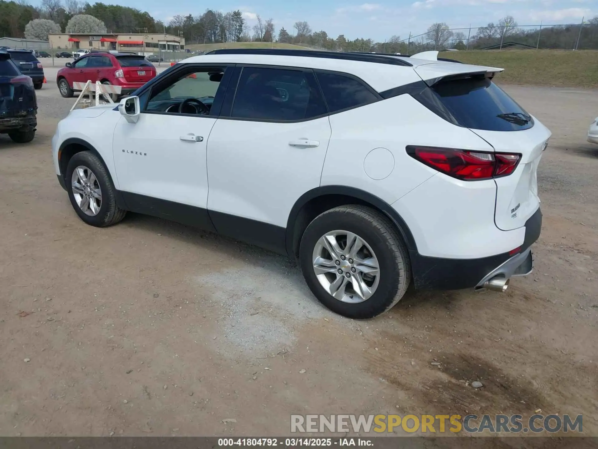 3 Photograph of a damaged car 3GNKBCR49LS654753 CHEVROLET BLAZER 2020