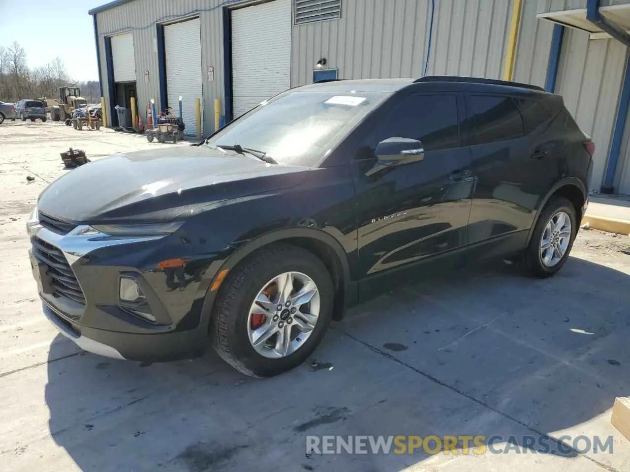 1 Фотография поврежденного автомобиля 3GNKBCR4XLS670556 CHEVROLET BLAZER 2020