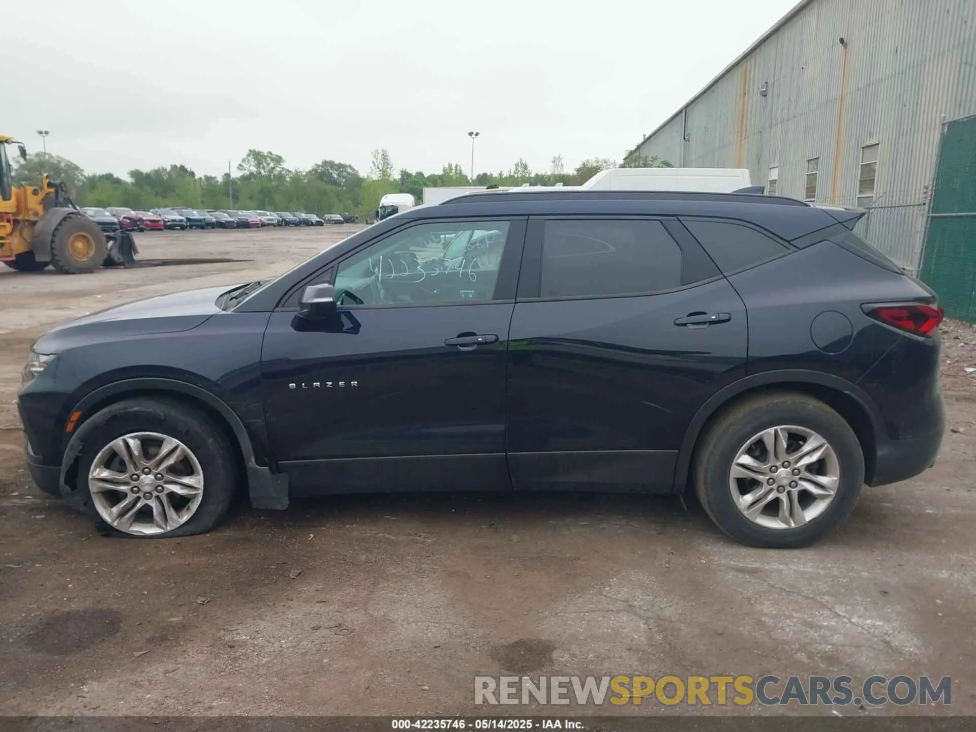 14 Фотография поврежденного автомобиля 3GNKBCRS0LS602359 CHEVROLET BLAZER 2020