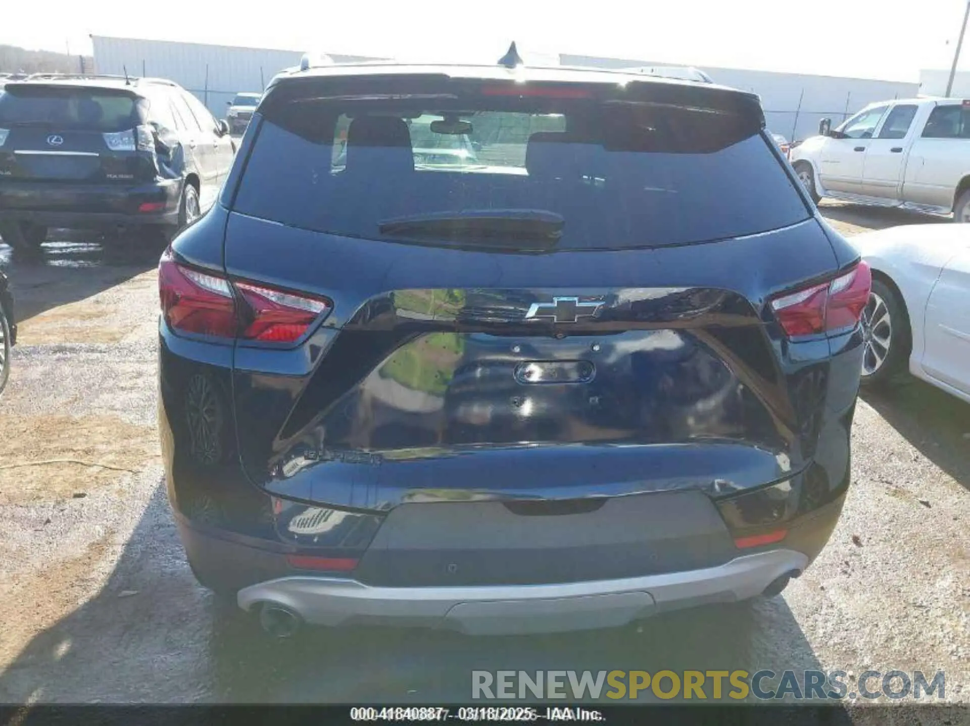 22 Photograph of a damaged car 3GNKBCRS1LS558386 CHEVROLET BLAZER 2020