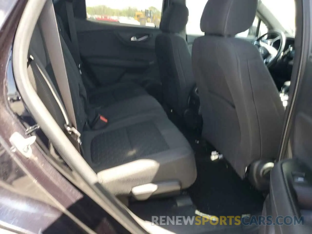 10 Photograph of a damaged car 3GNKBCRS2LS566559 CHEVROLET BLAZER 2020