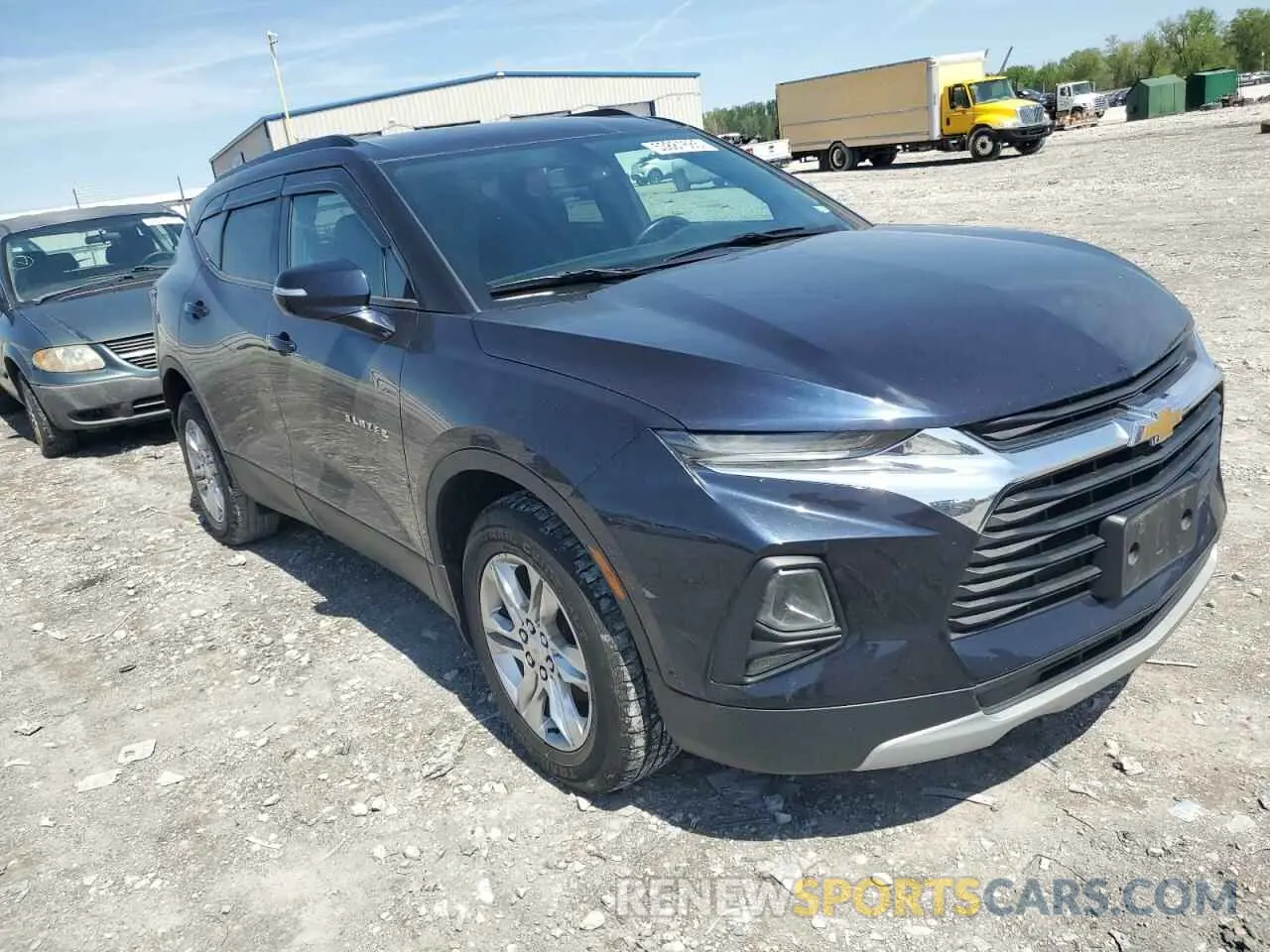 4 Photograph of a damaged car 3GNKBCRS2LS566559 CHEVROLET BLAZER 2020