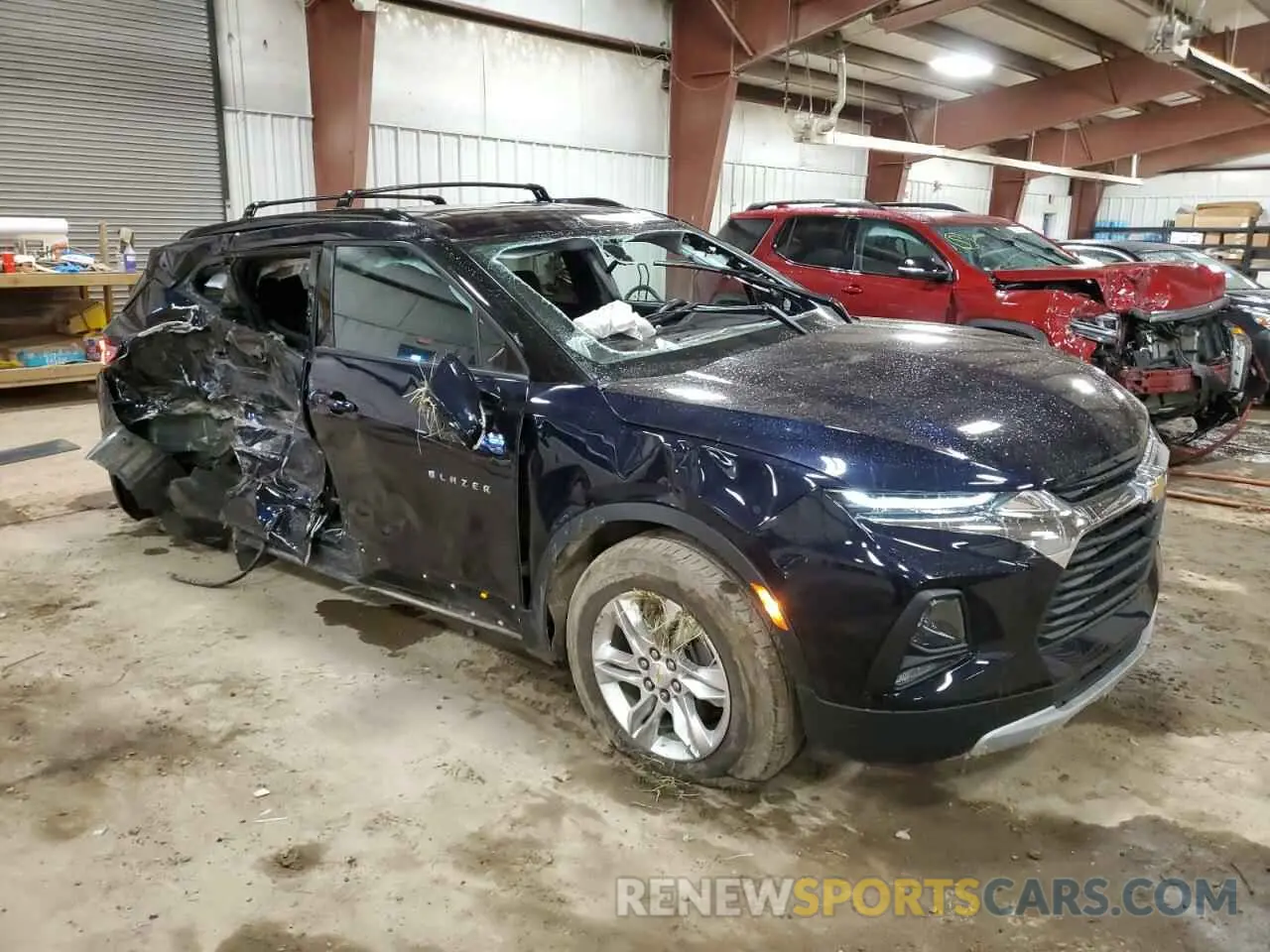 4 Photograph of a damaged car 3GNKBCRS3LS711480 CHEVROLET BLAZER 2020