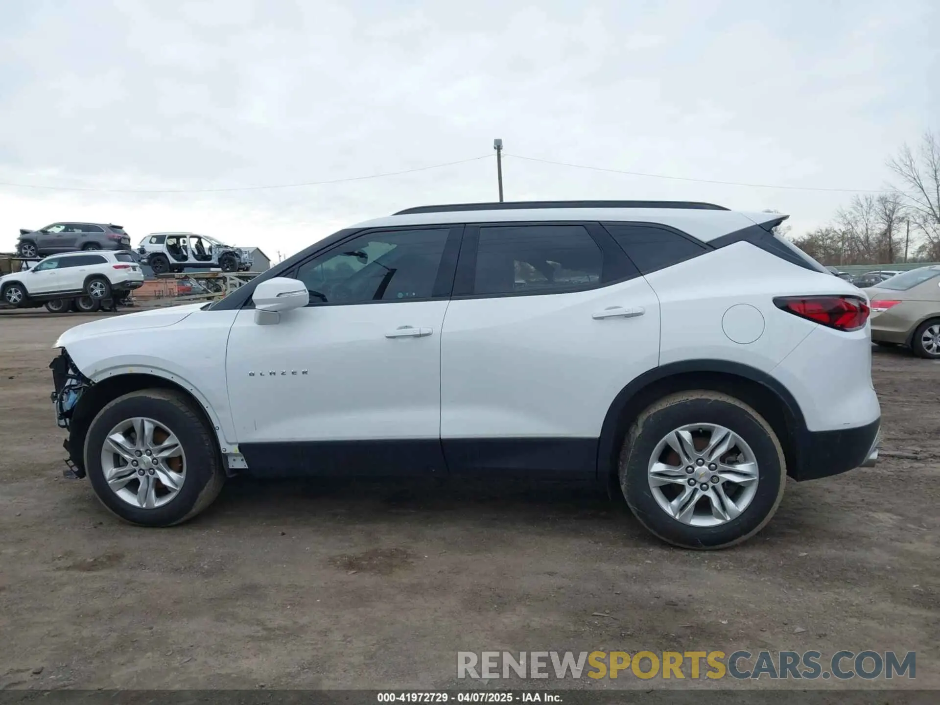 14 Фотография поврежденного автомобиля 3GNKBCRS3LS724004 CHEVROLET BLAZER 2020