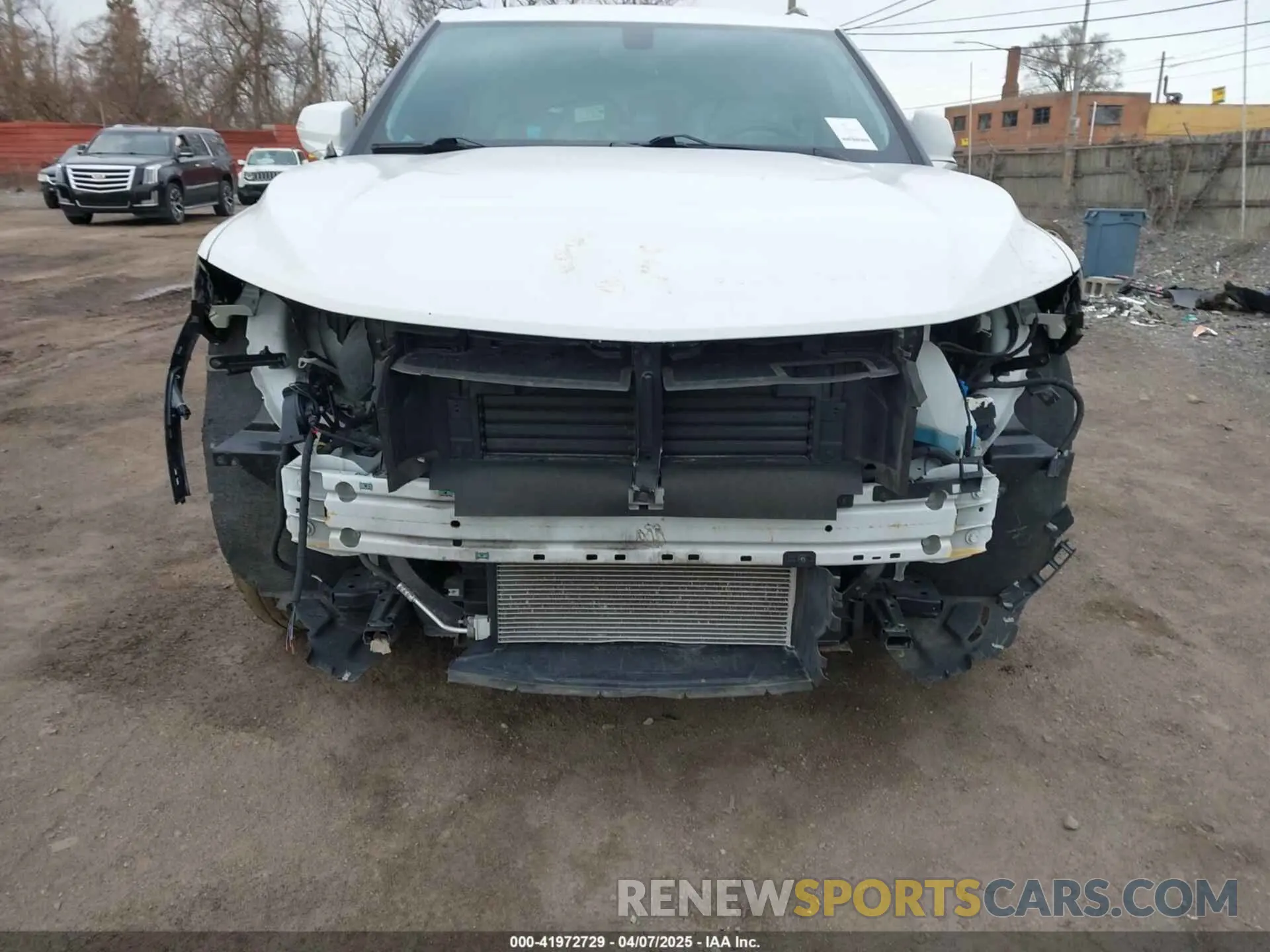 6 Фотография поврежденного автомобиля 3GNKBCRS3LS724004 CHEVROLET BLAZER 2020