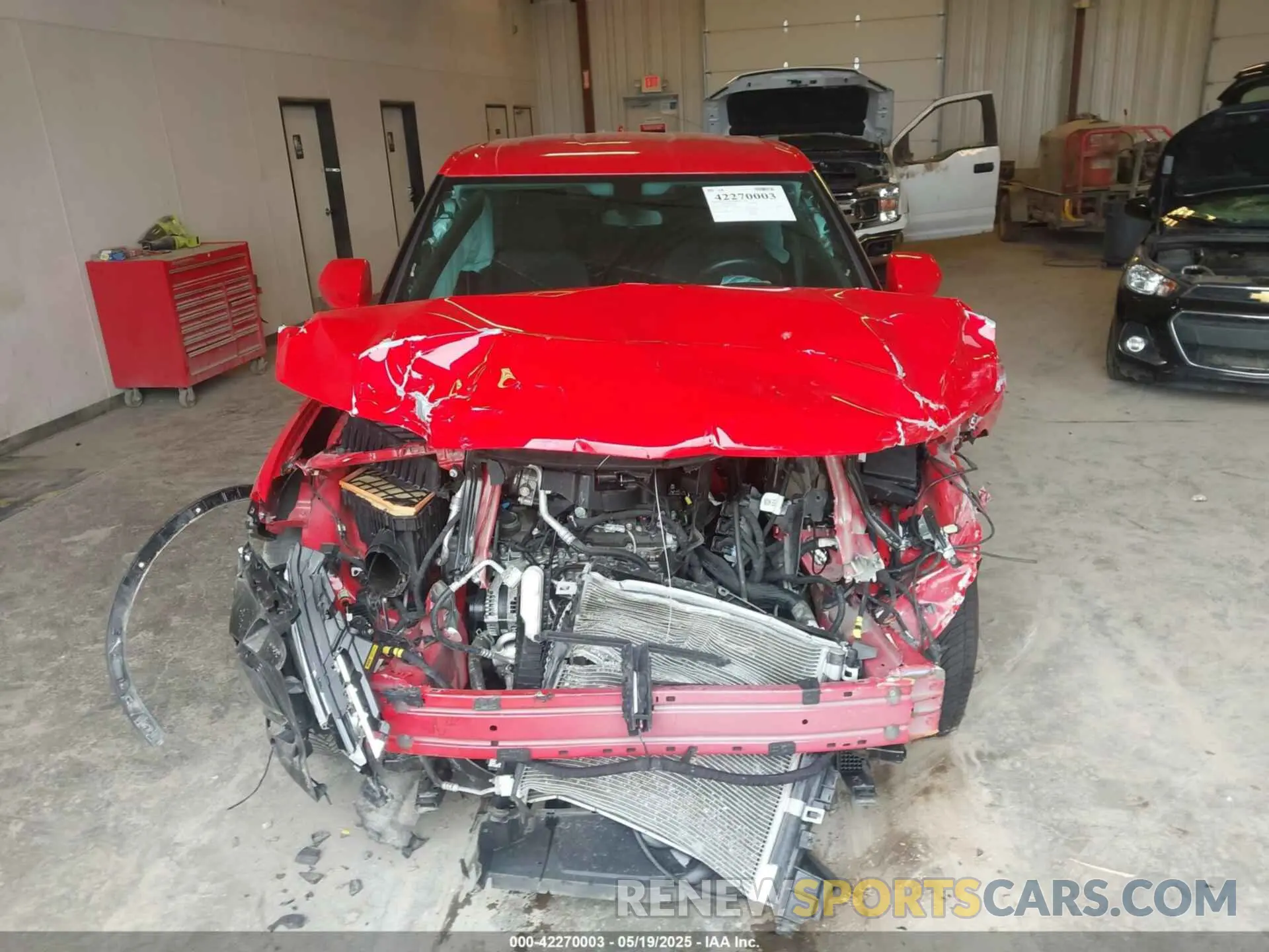 6 Photograph of a damaged car 3GNKBCRS4LS669773 CHEVROLET BLAZER 2020