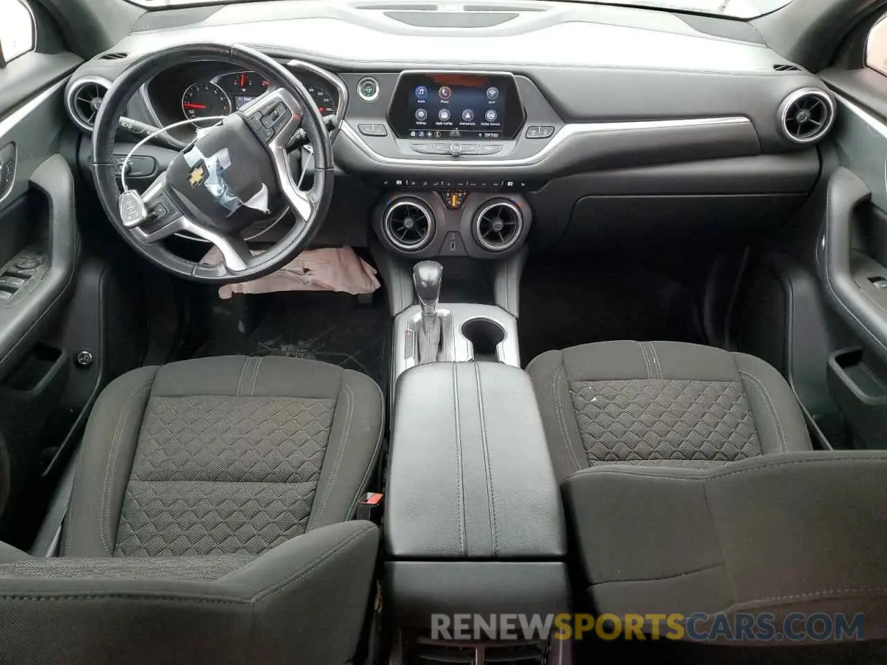 8 Фотография поврежденного автомобиля 3GNKBCRS9LS677478 CHEVROLET BLAZER 2020