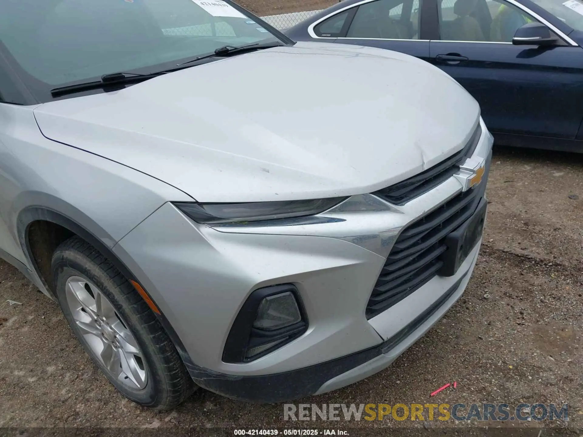 17 Photograph of a damaged car 3GNKBCRSXLS570066 CHEVROLET BLAZER 2020