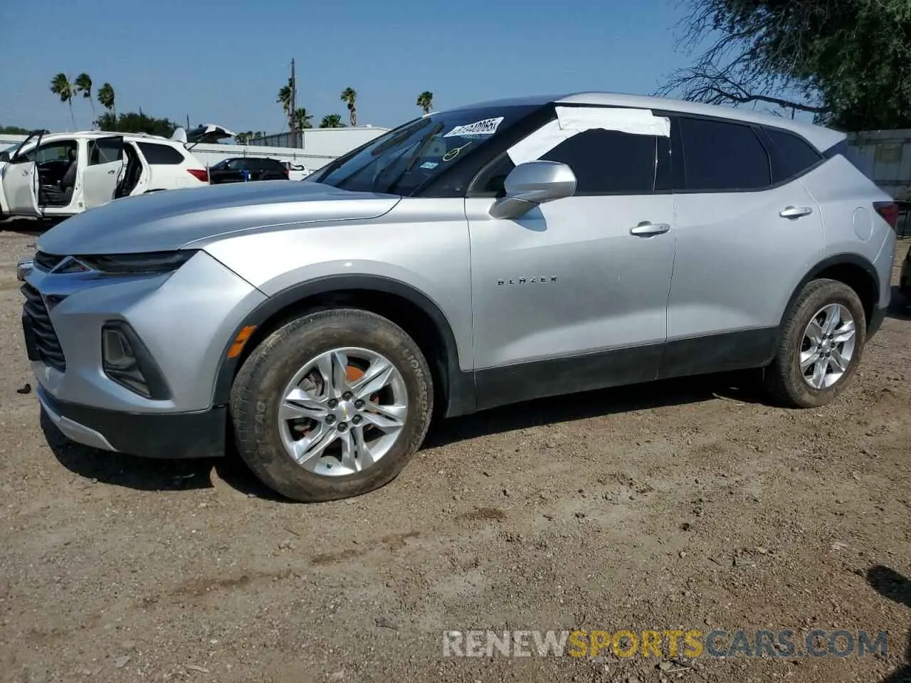 1 Photograph of a damaged car 3GNKBCRSXLS593458 CHEVROLET BLAZER 2020