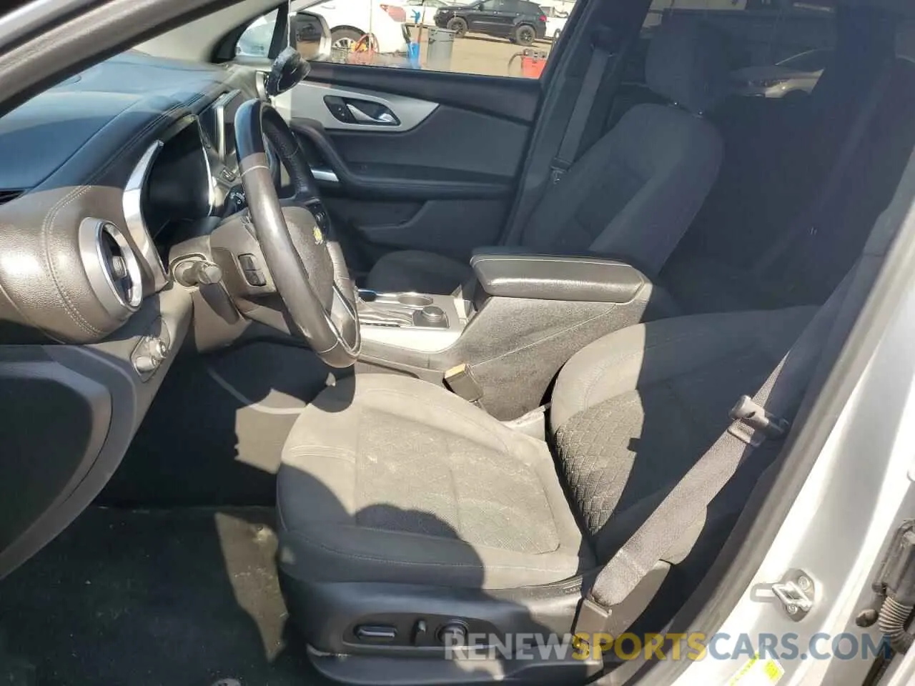 7 Photograph of a damaged car 3GNKBCRSXLS593458 CHEVROLET BLAZER 2020